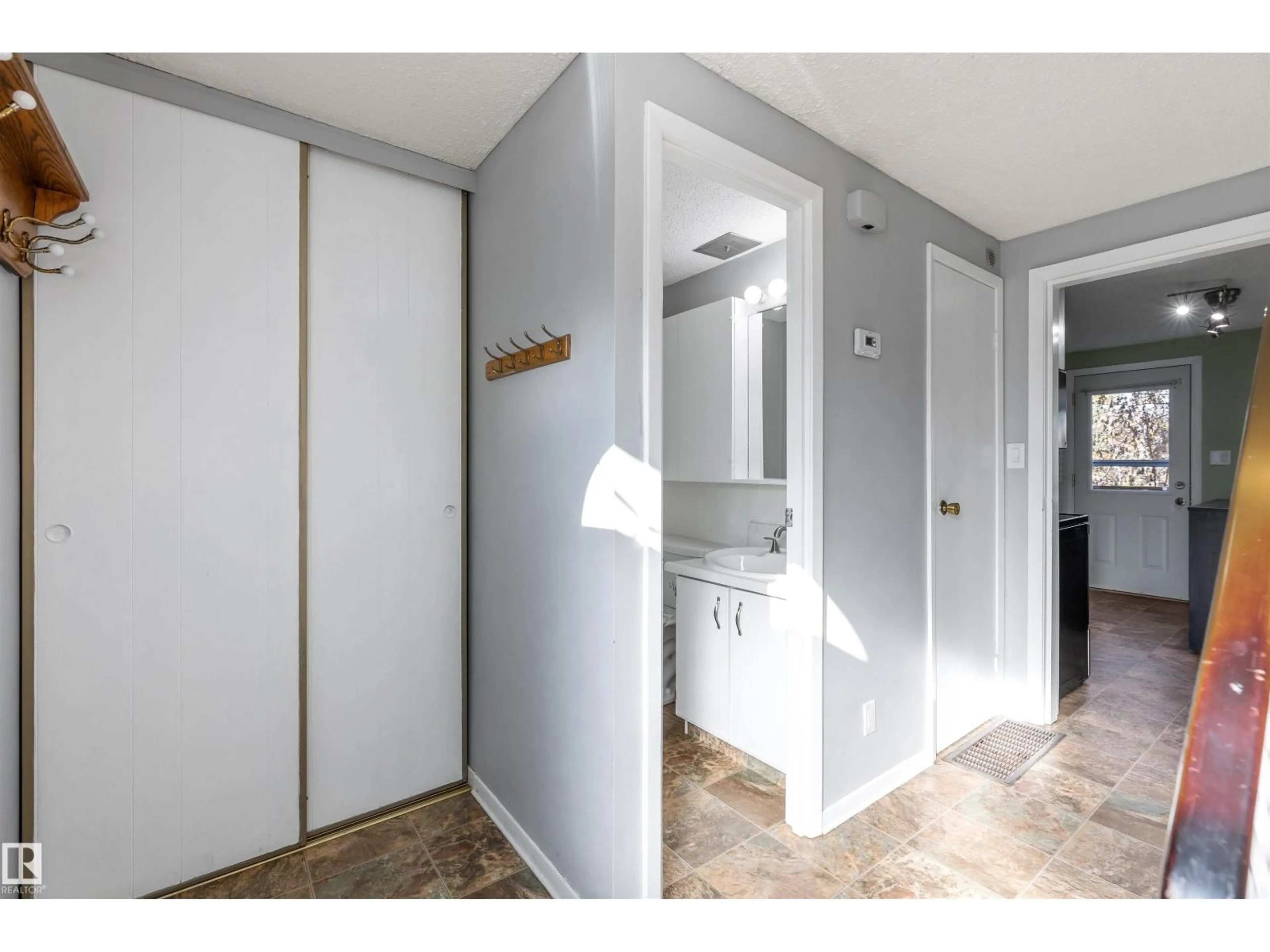 Storage room or clothes room or walk-in closet for 175 RIDGEWOOD, St. Albert Alberta T8N0E9