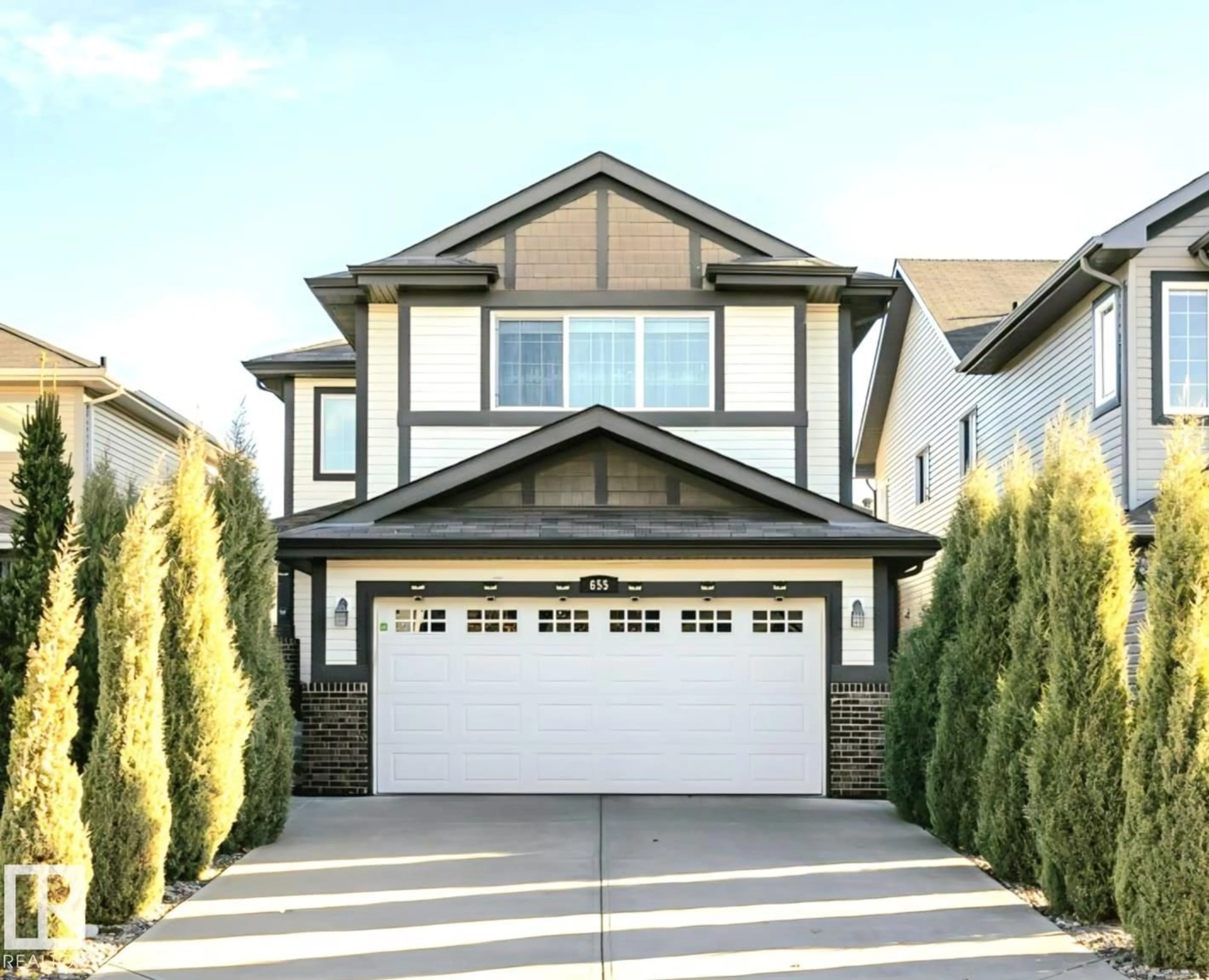 Home with vinyl exterior material, street for SW - 655 178 ST, Edmonton Alberta T6W2L6