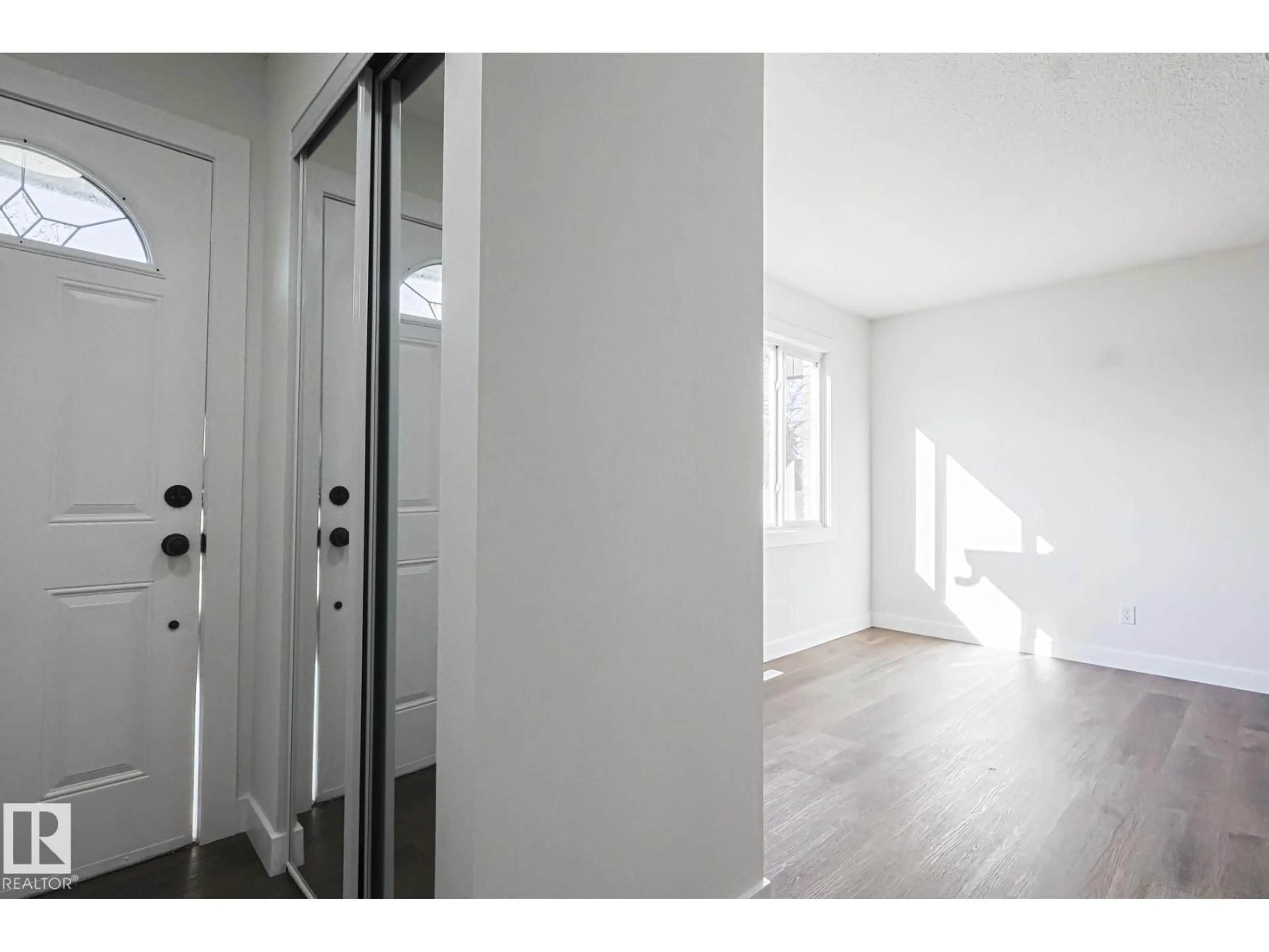 Indoor entryway for NW - 231 ROSELAND VG, Edmonton Alberta T5E5R6