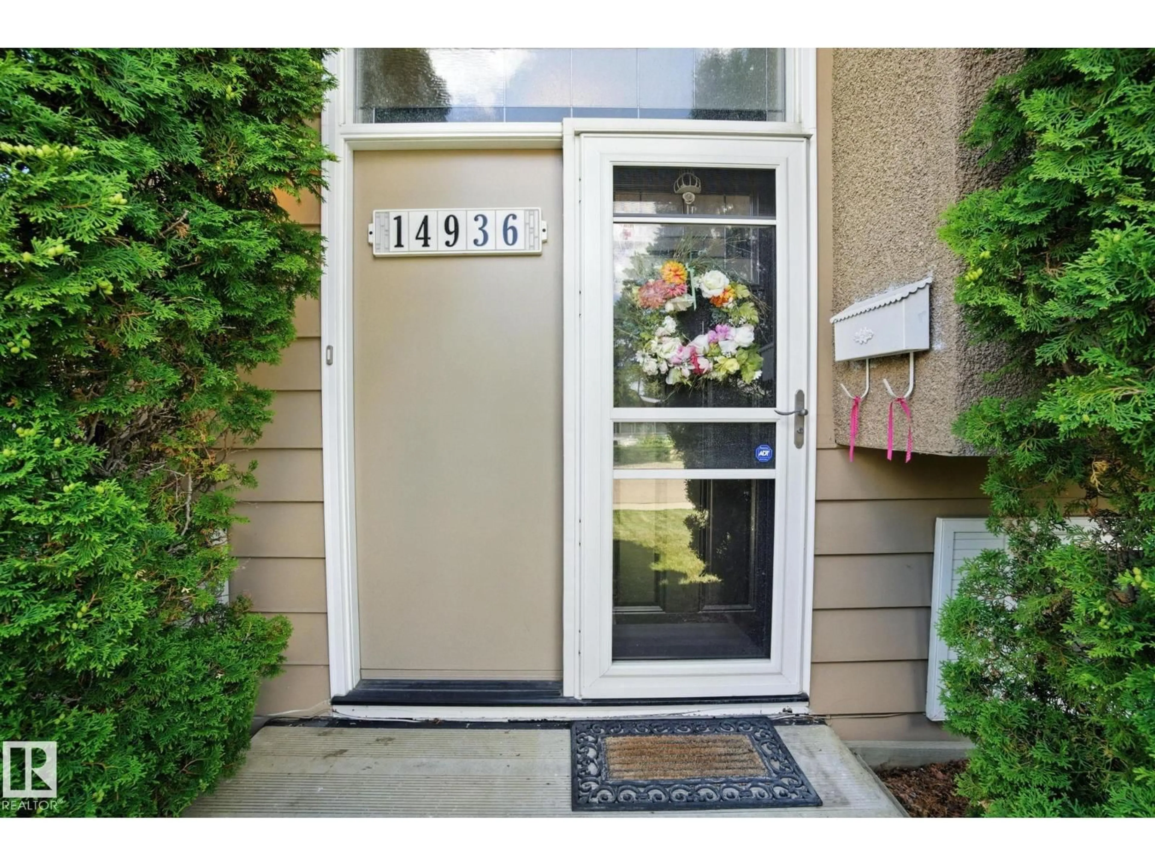 Indoor entryway for NW - 14936 81 ST, Edmonton Alberta T5C1P5