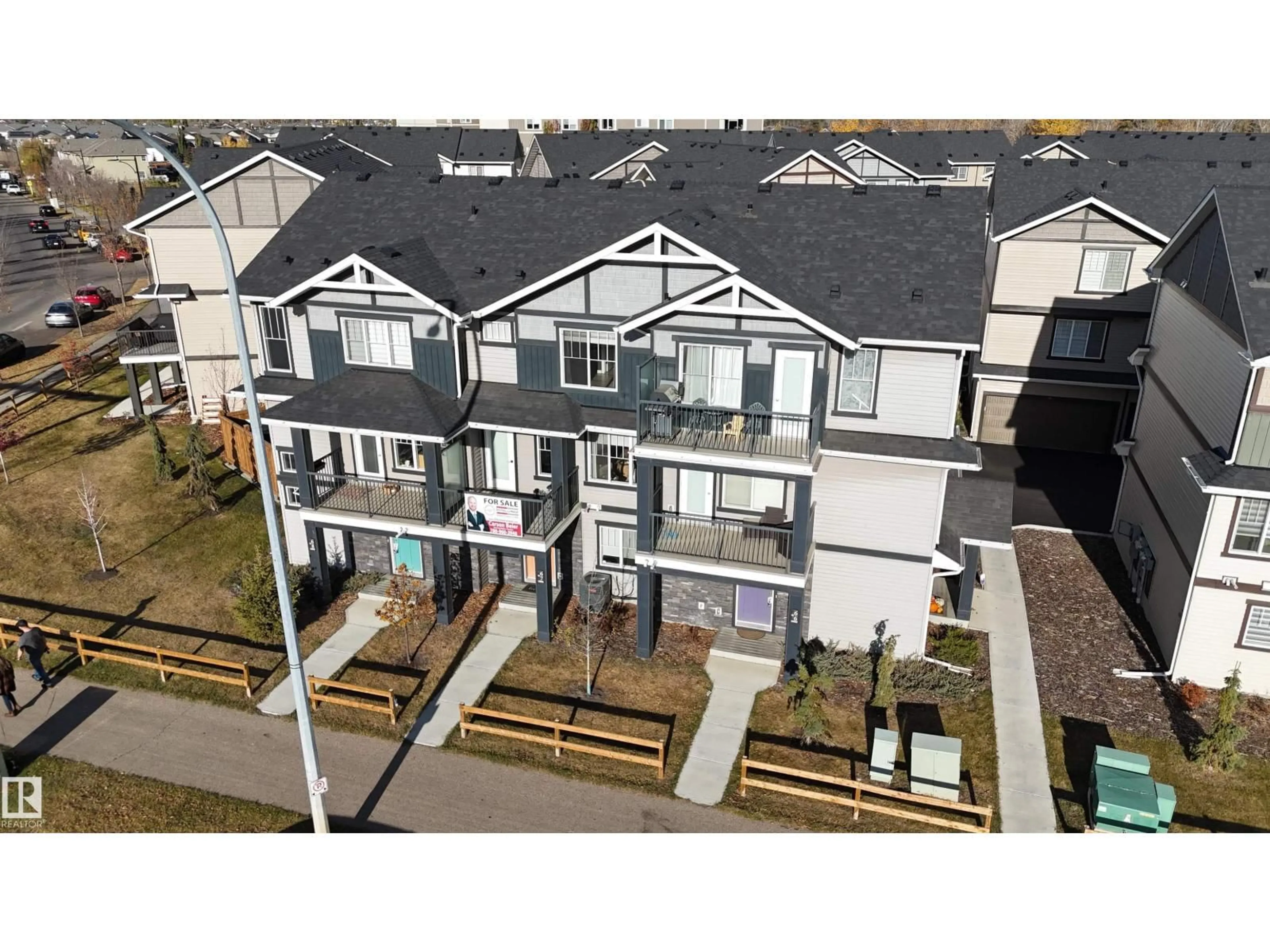 A pic from outside/outdoor area/front of a property/back of a property/a pic from drone, unknown for 50 - 67 MCLAUGHLIN DR, Spruce Grove Alberta T7X0E1