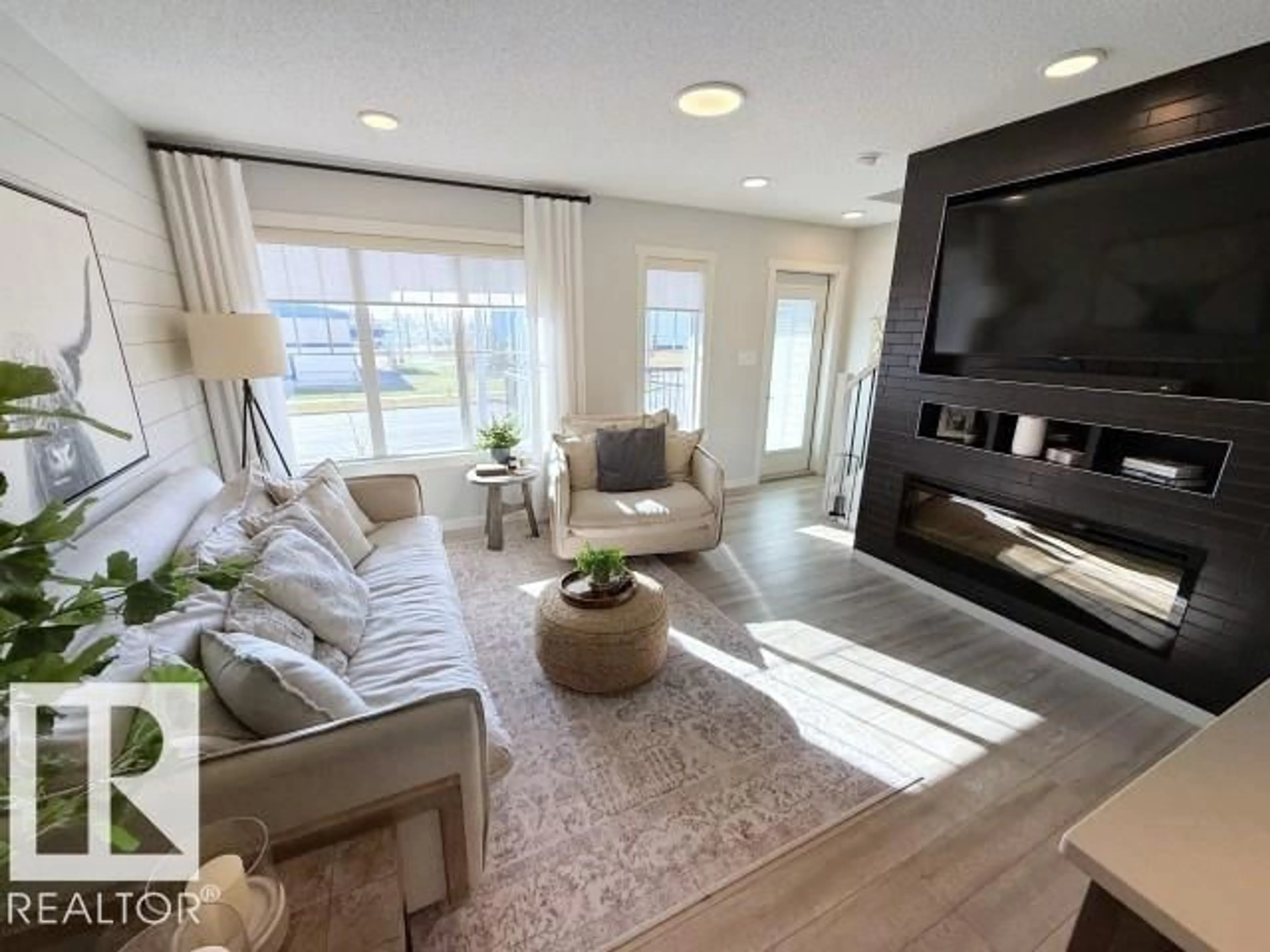 Living room with furniture, unknown for 50 - 67 MCLAUGHLIN DR, Spruce Grove Alberta T7X0E1