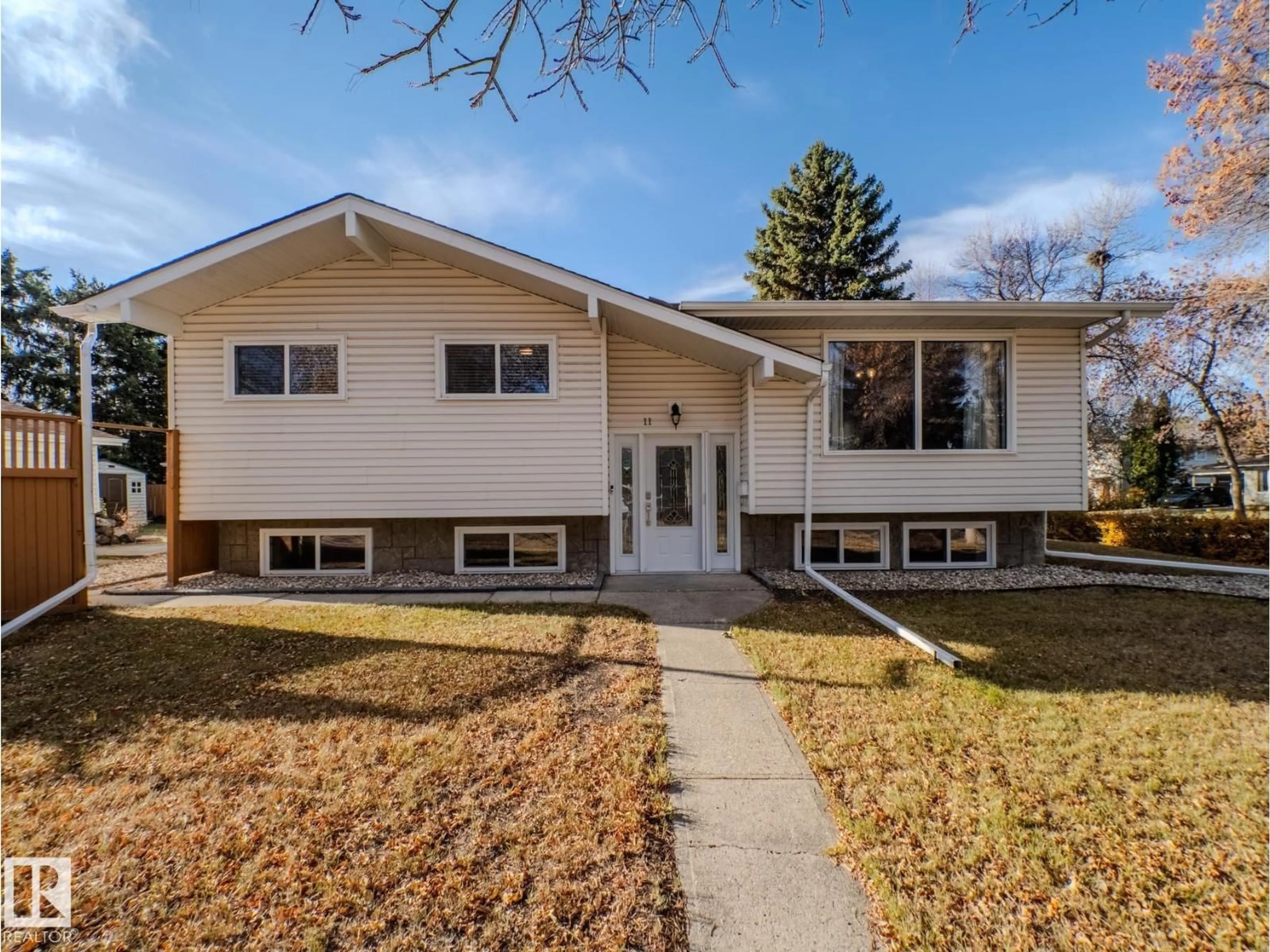 Home with vinyl exterior material, street for 11 FALCON CR, St. Albert Alberta T8N1T9