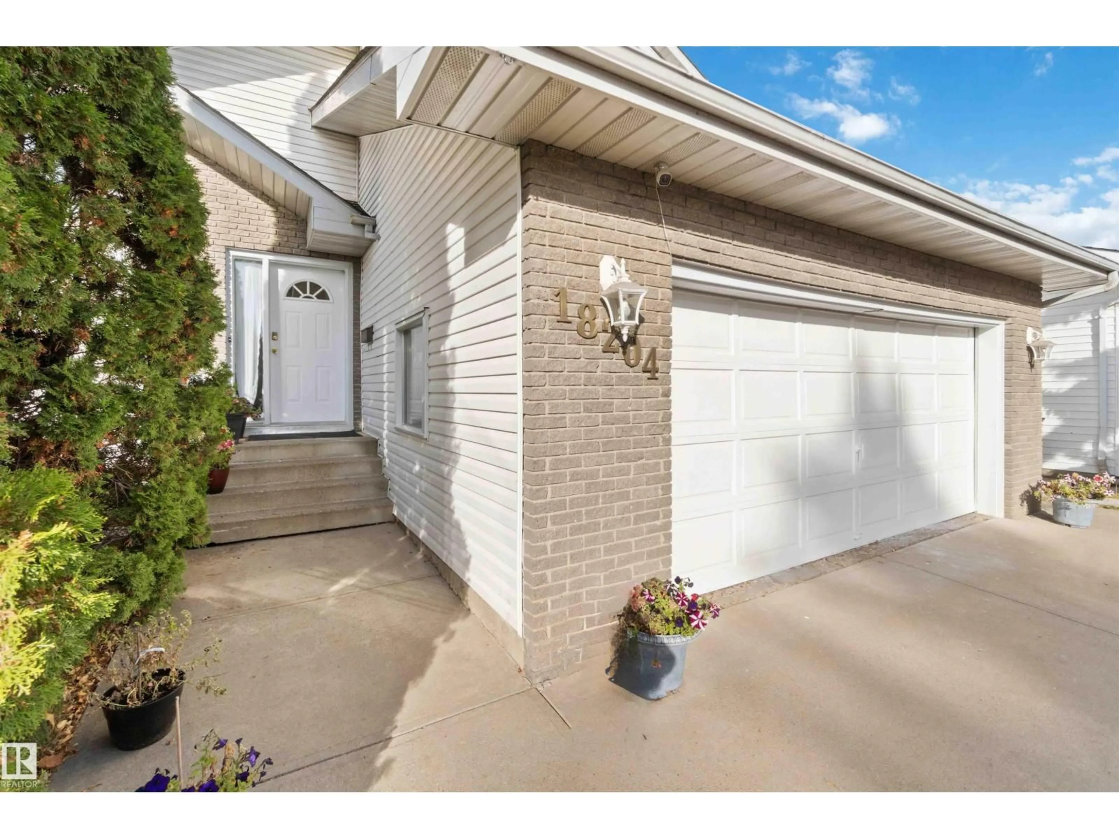 Unknown for 18204 61 AV, Edmonton Alberta T6M1T5