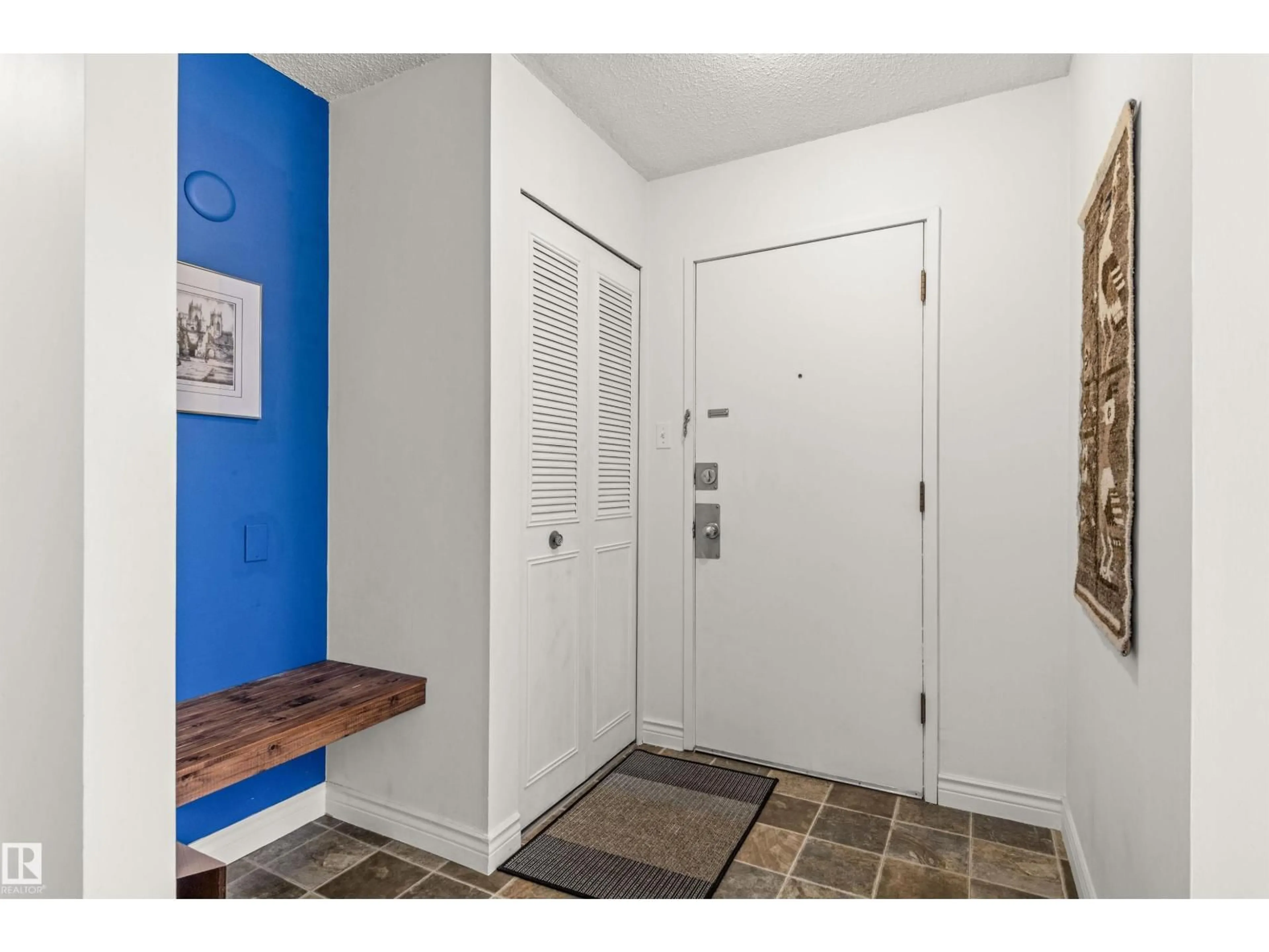 Indoor entryway for #402 - 10725 111 ST NW, Edmonton Alberta T5H3G2