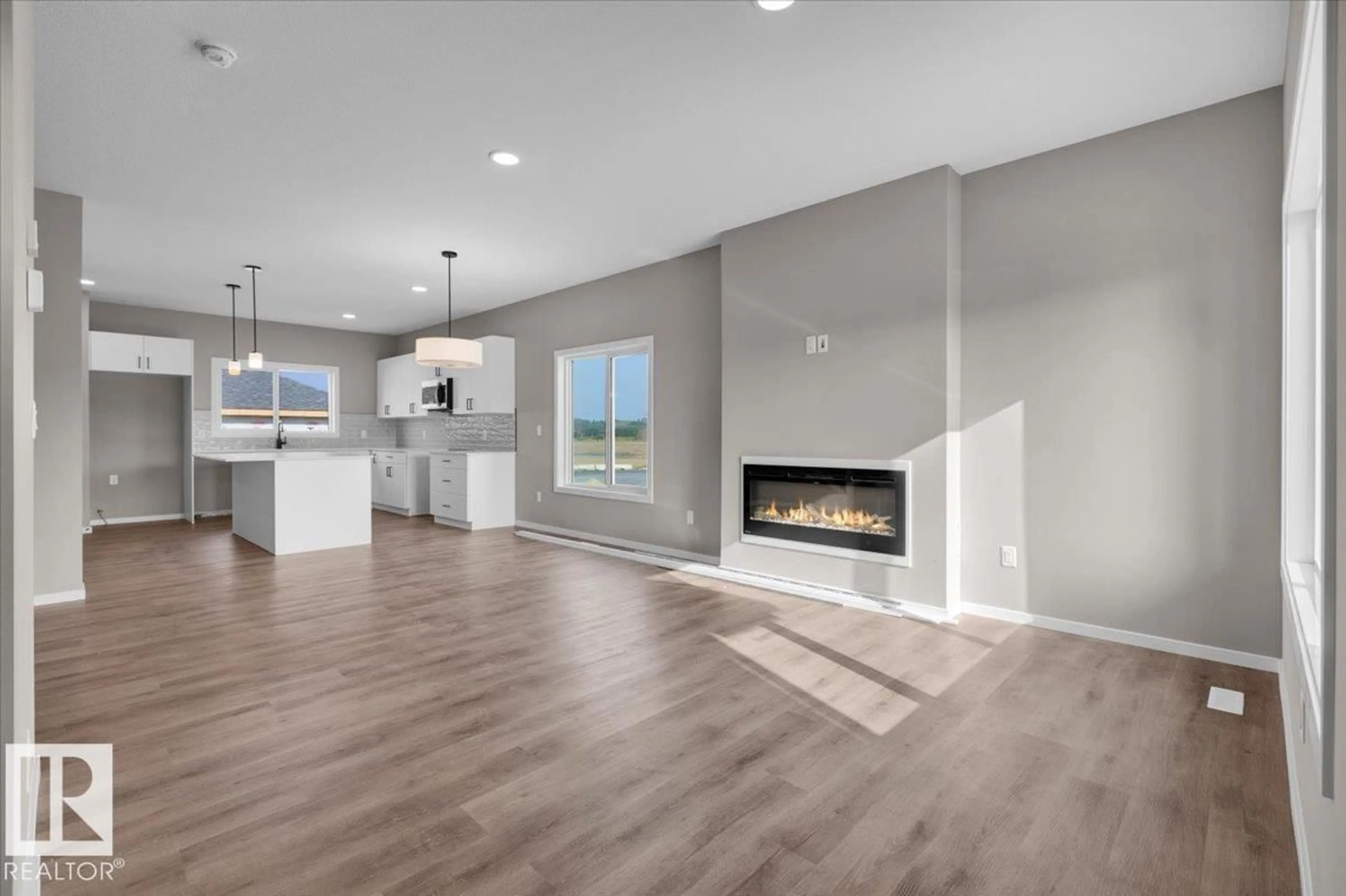 Open concept kitchen, unknown for 35 SERENO LN, Fort Saskatchewan Alberta T8L0Z9