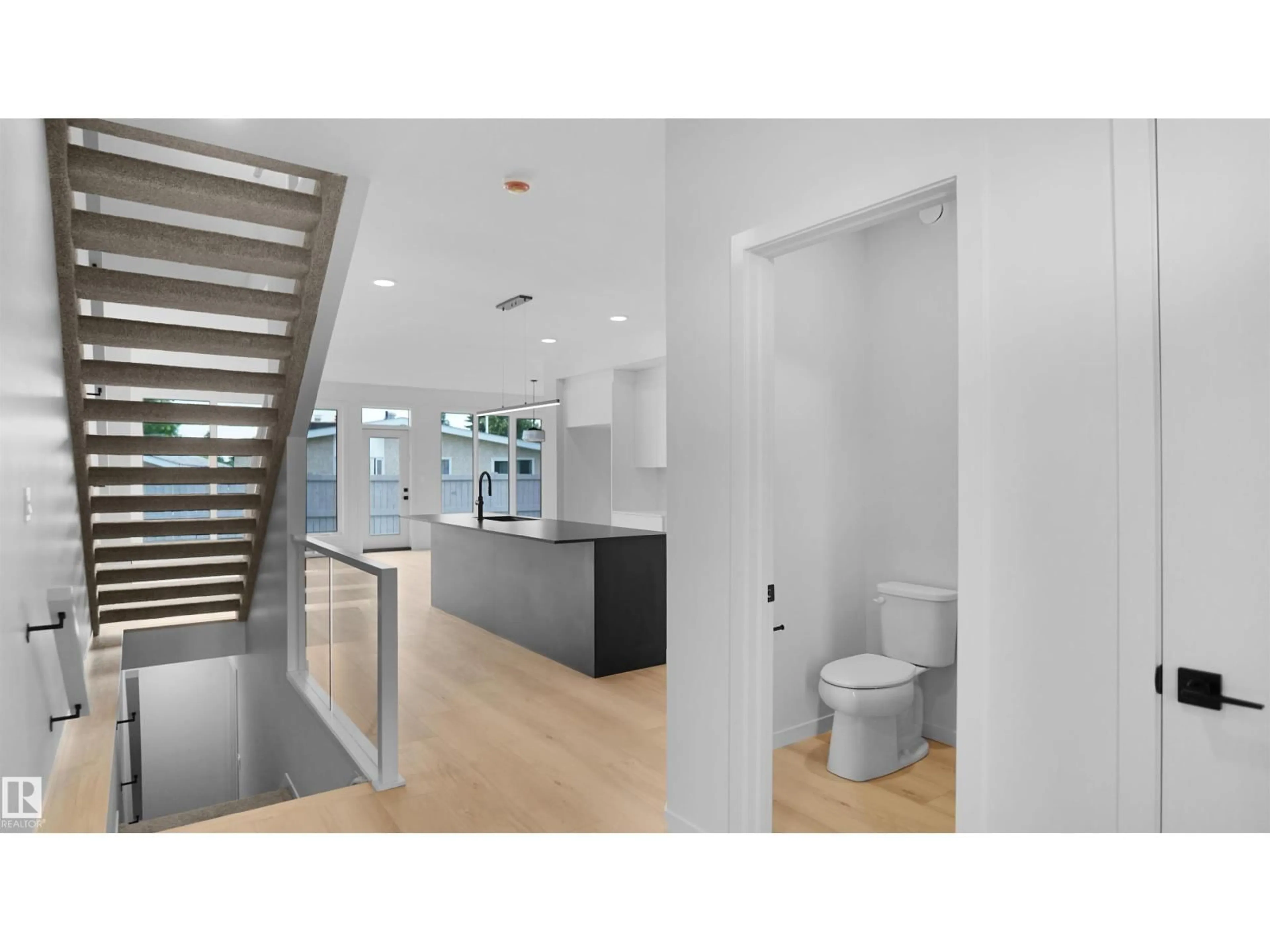 Unknown for 109 ELSINORE PL, Edmonton Alberta T5X0M6