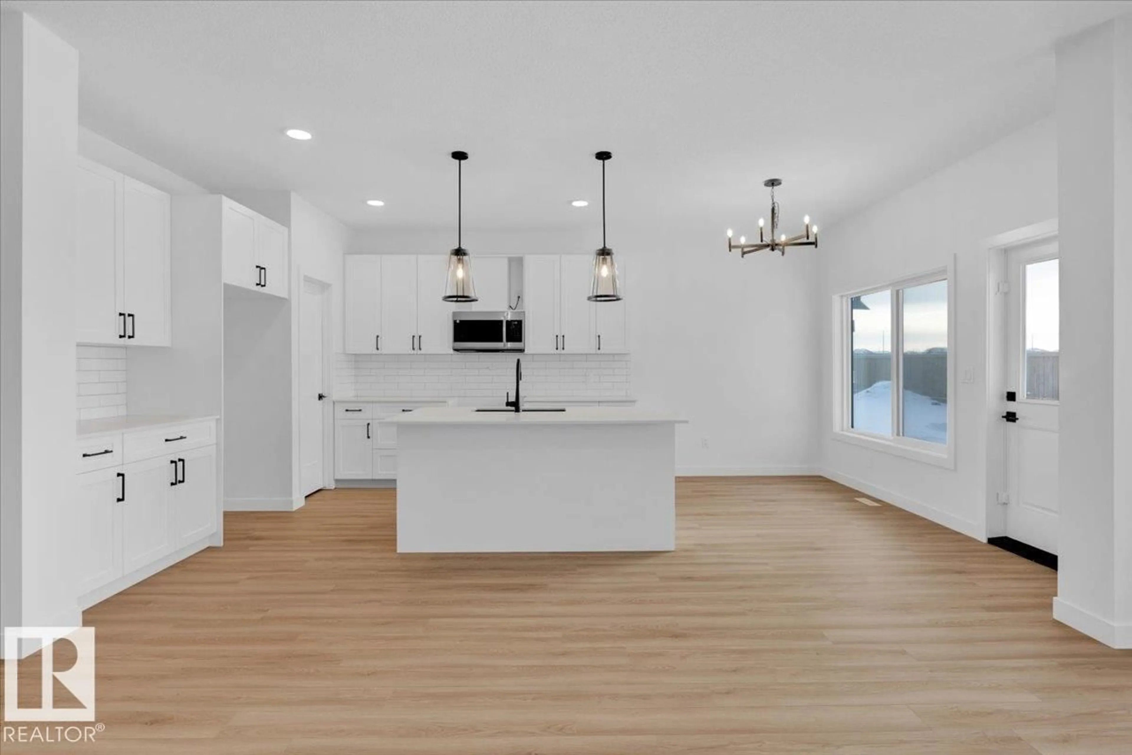 Open concept kitchen, unknown for 219 RAVINE DR, Devon Alberta T9G0M2