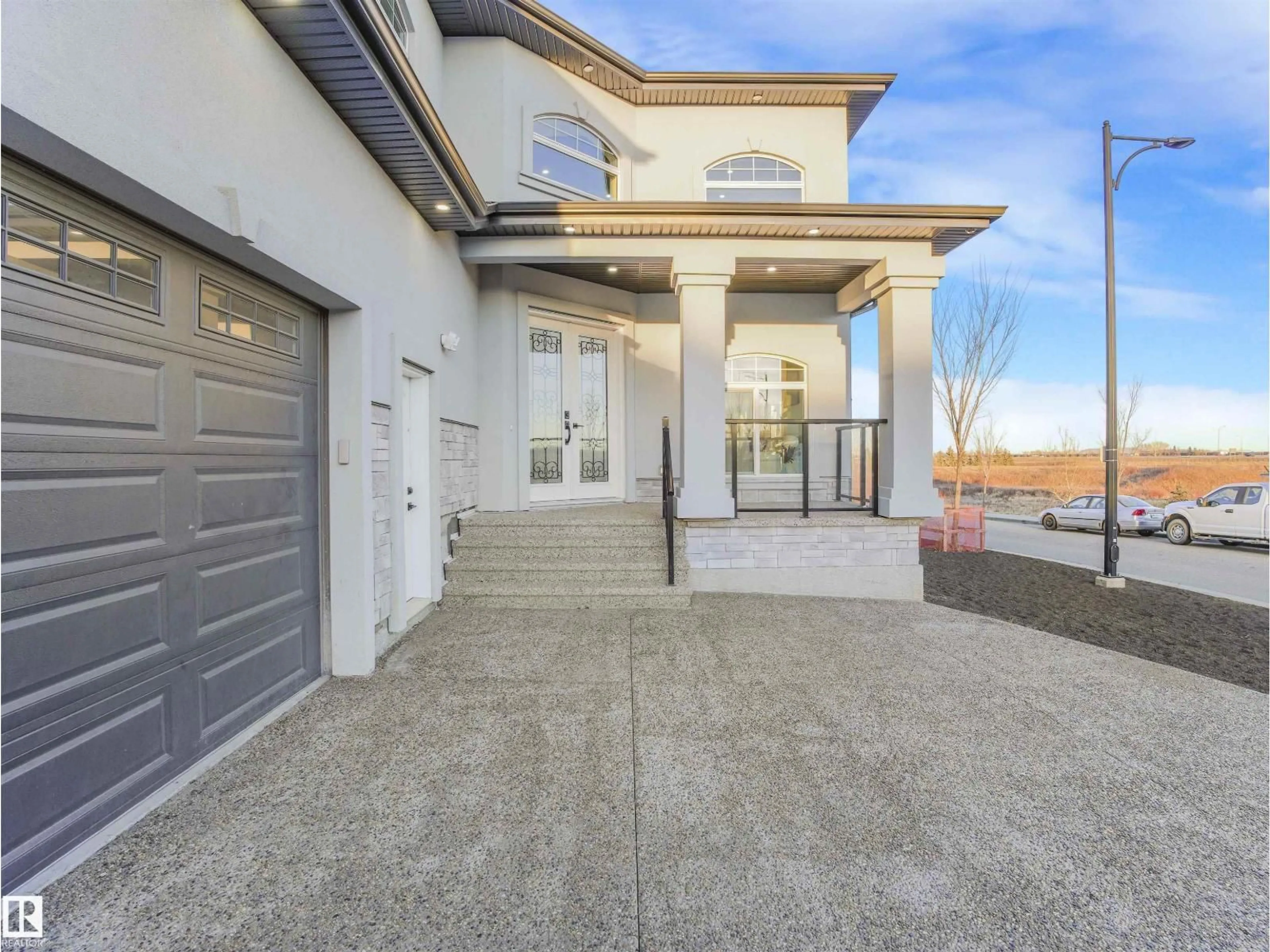 Unknown for 1305 ADAMSON DR, Edmonton Alberta T6W2N8