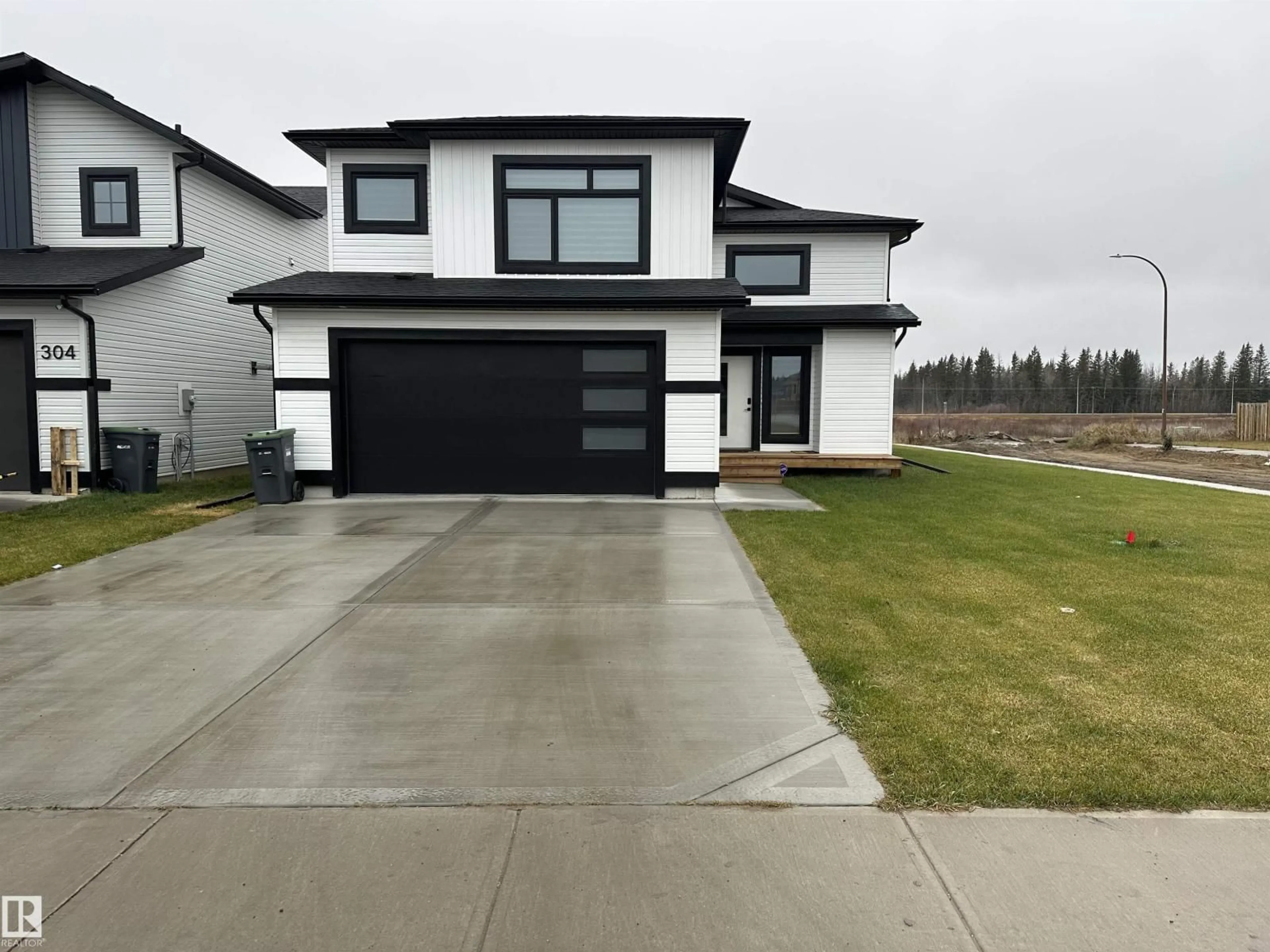 Unknown for 327 FUNDY WY, Cold Lake Alberta T9M0M4