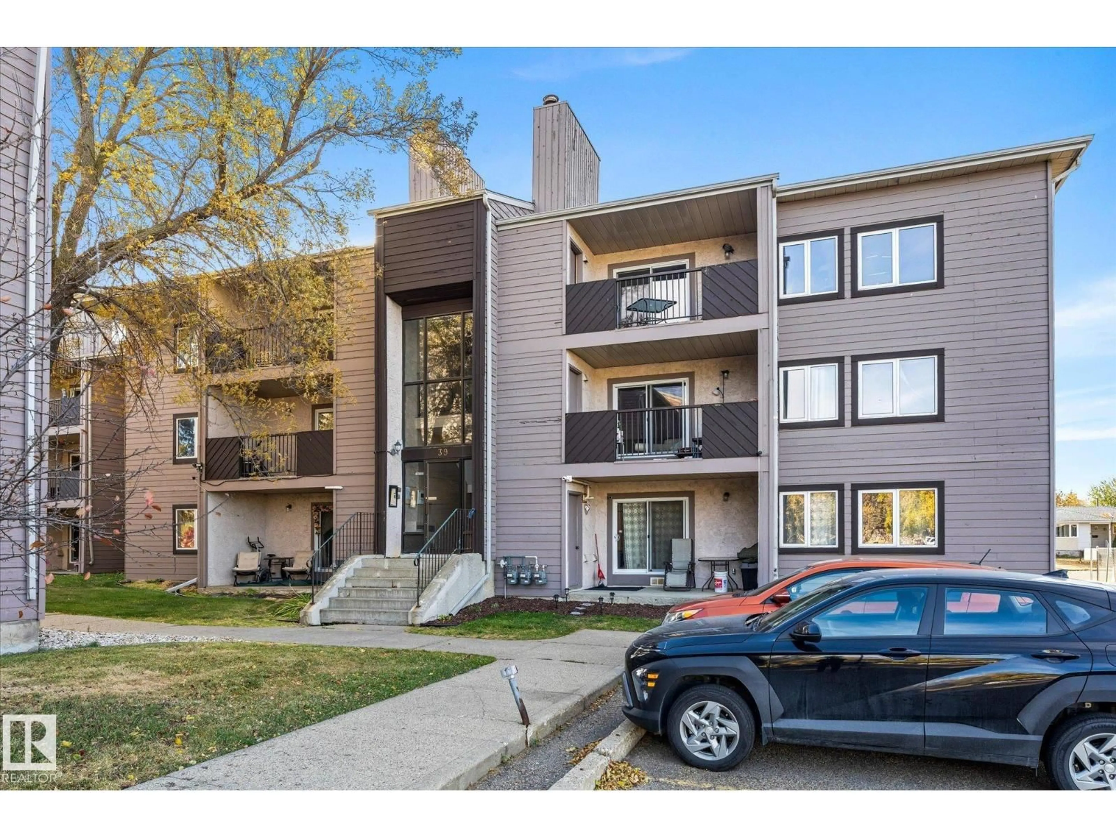 Unknown for 39 - 104 AKINS DR, St. Albert Alberta T8N3M6
