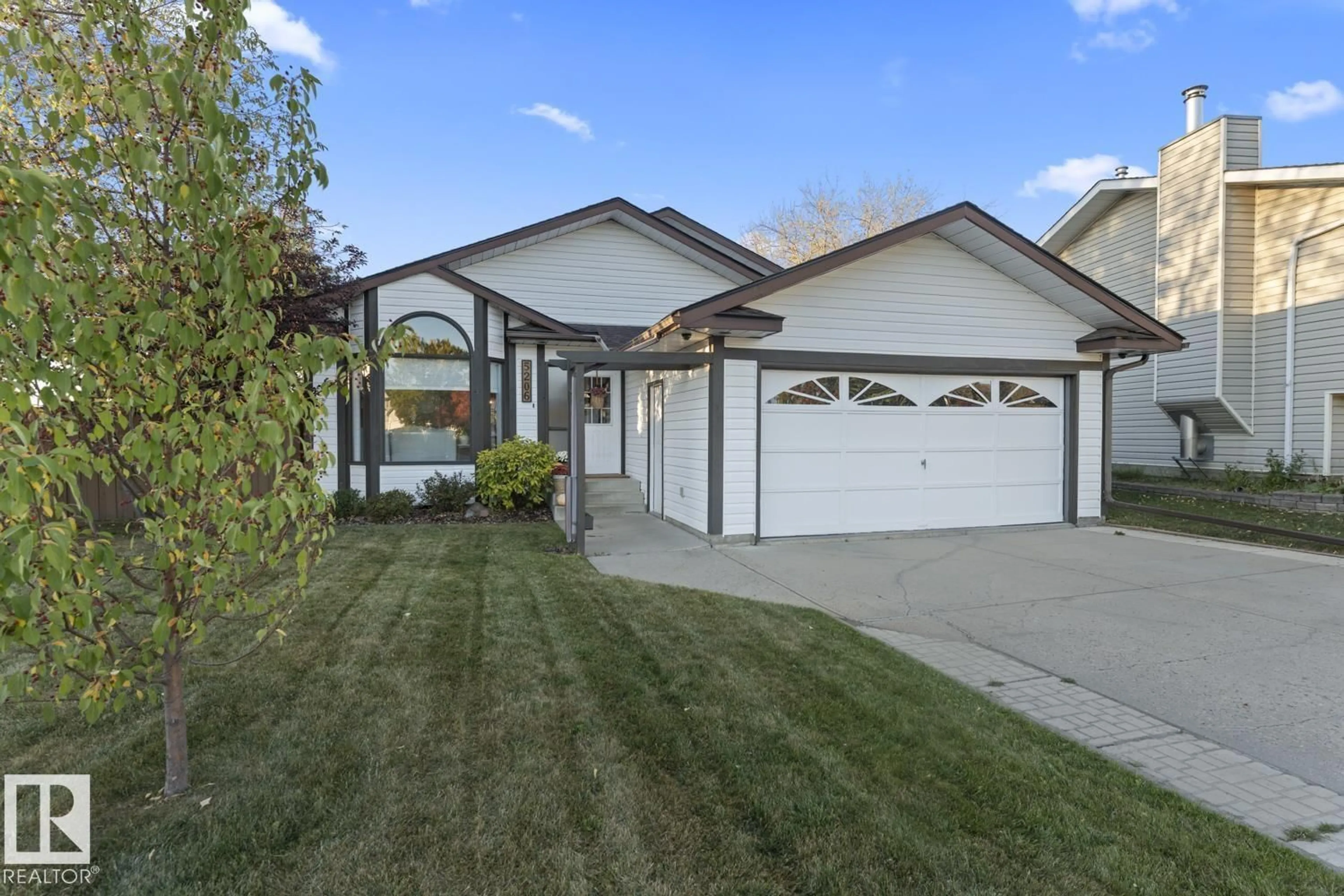 Home with vinyl exterior material, street for 5206 43 ST, Cold Lake Alberta T9M2A2
