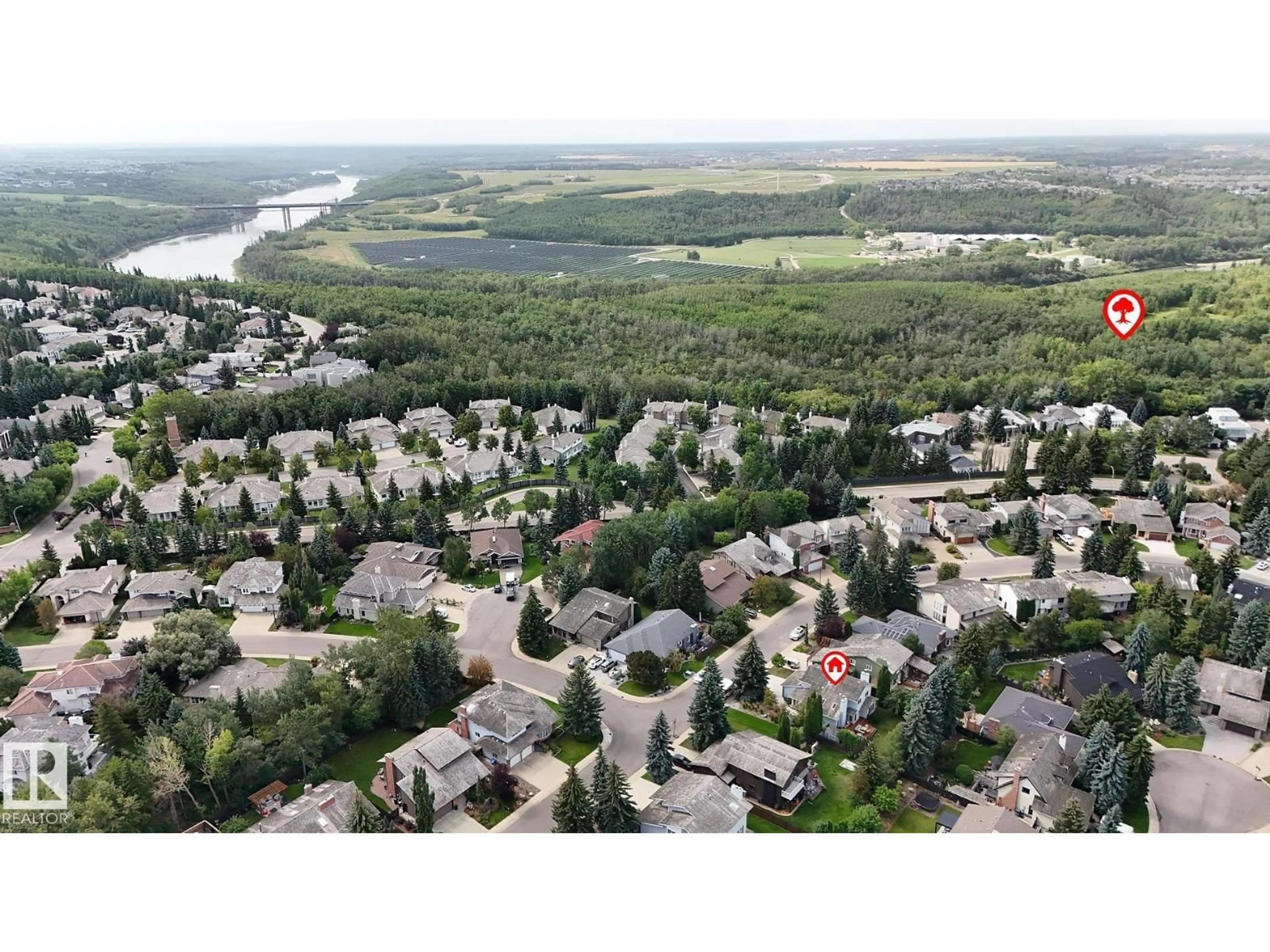 A pic from outside/outdoor area/front of a property/back of a property/a pic from drone, unknown for 436 ROONEY CR, Edmonton Alberta T6R1C8