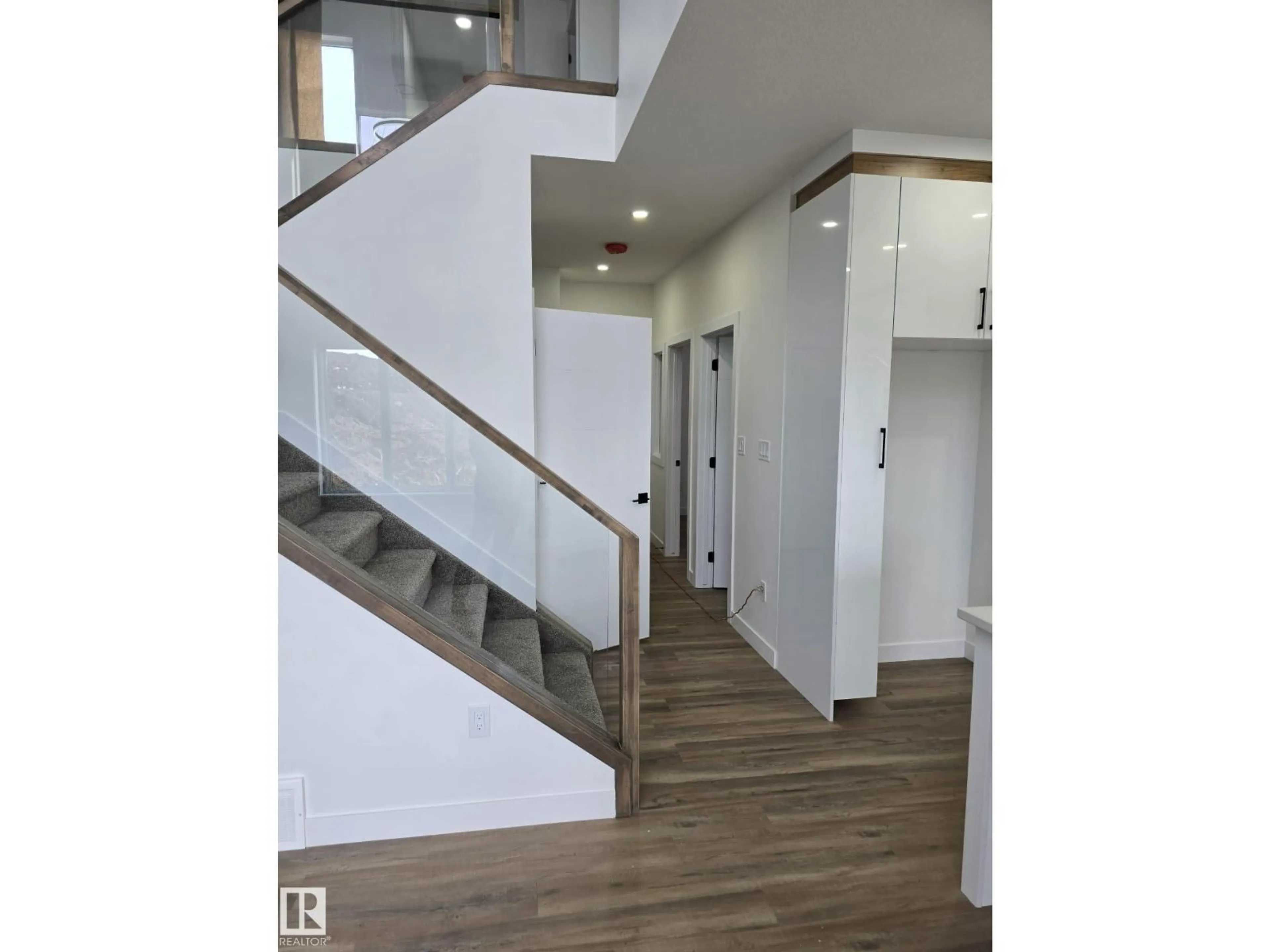 Unknown for 3905 36 ST, Beaumont Alberta T4X3H2