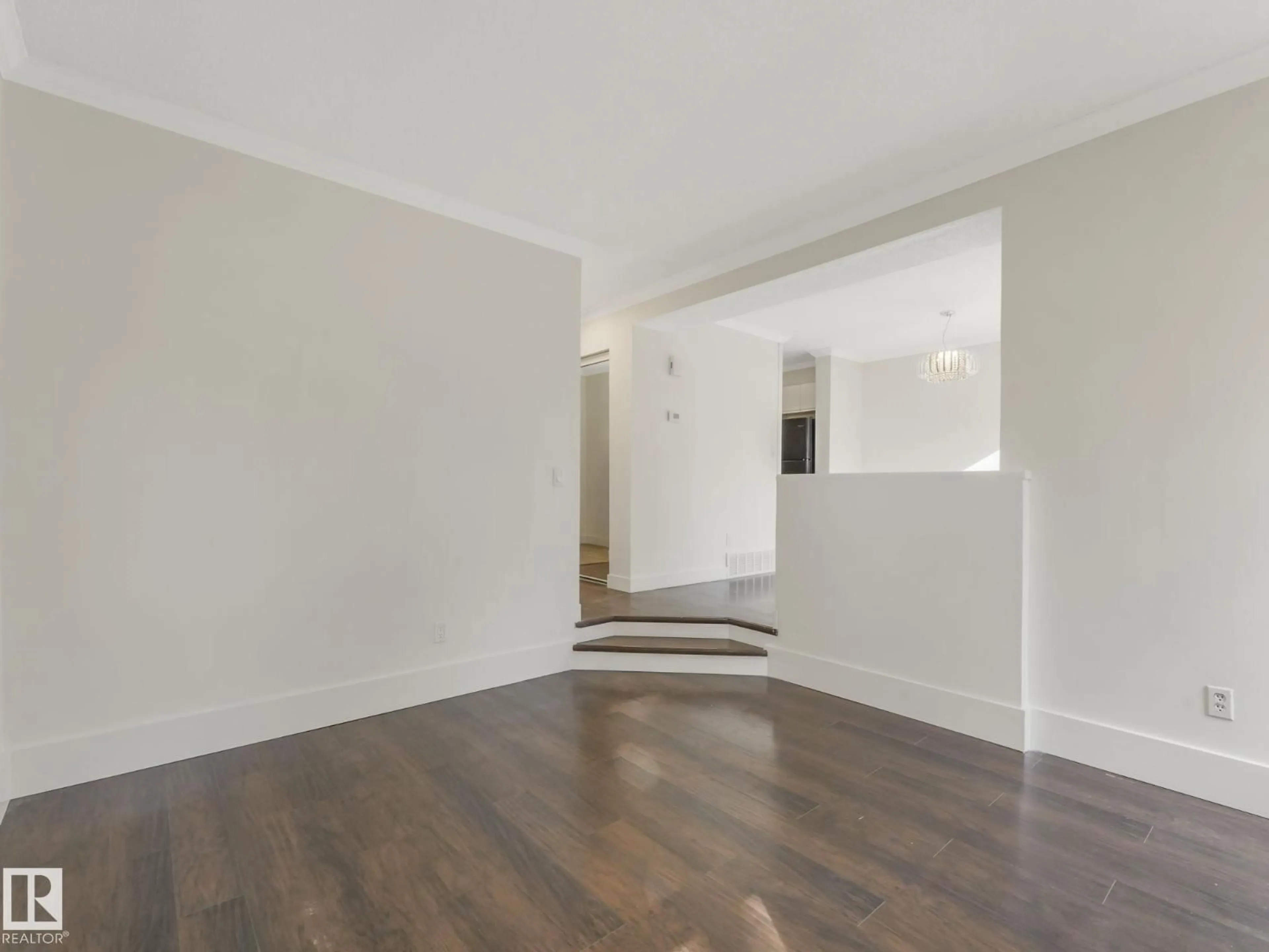 A pic of a room for 17010 100 ST, Edmonton Alberta T5X5E1