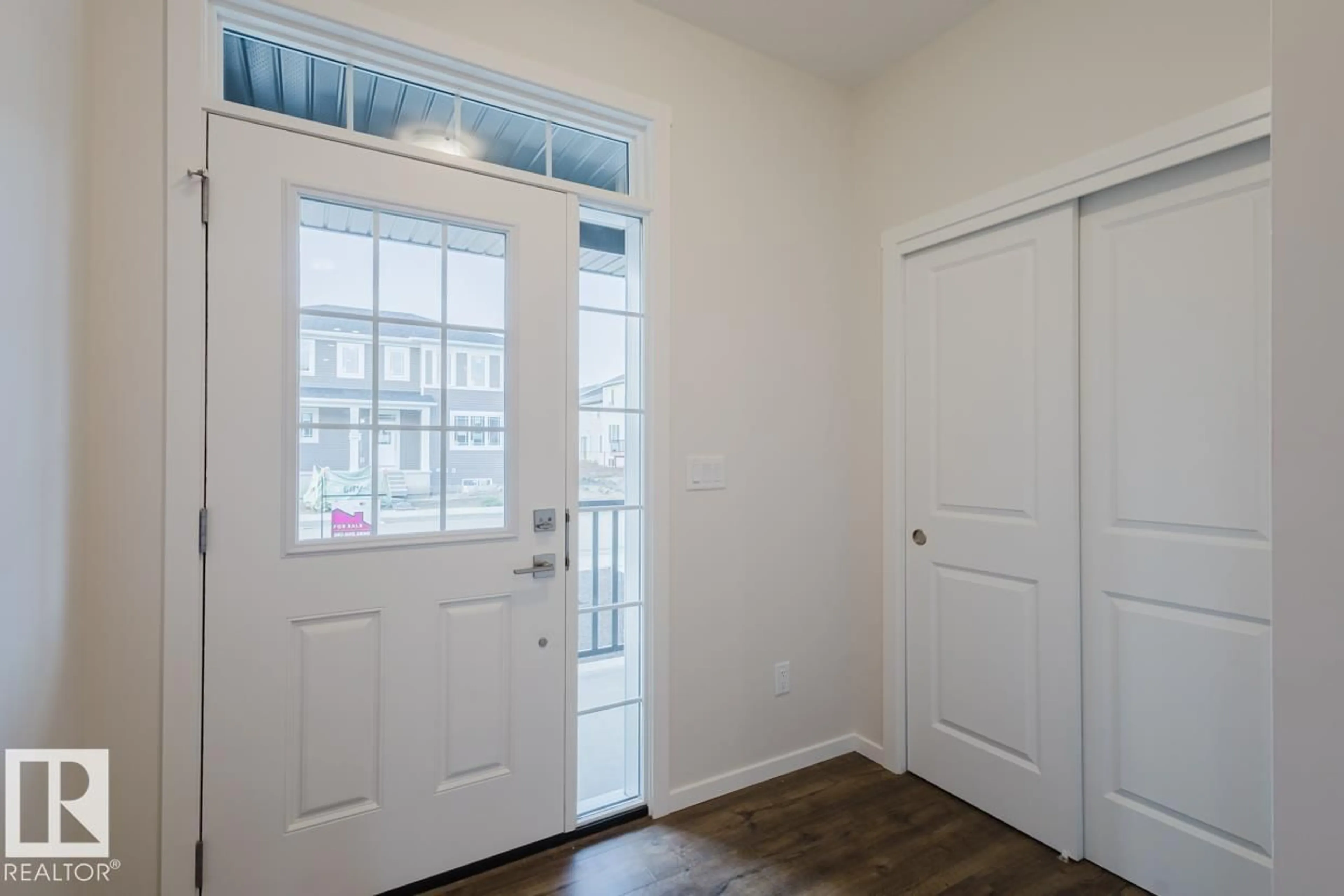 Indoor entryway for NW - 20409 16A AV, Edmonton Alberta T6M2X6