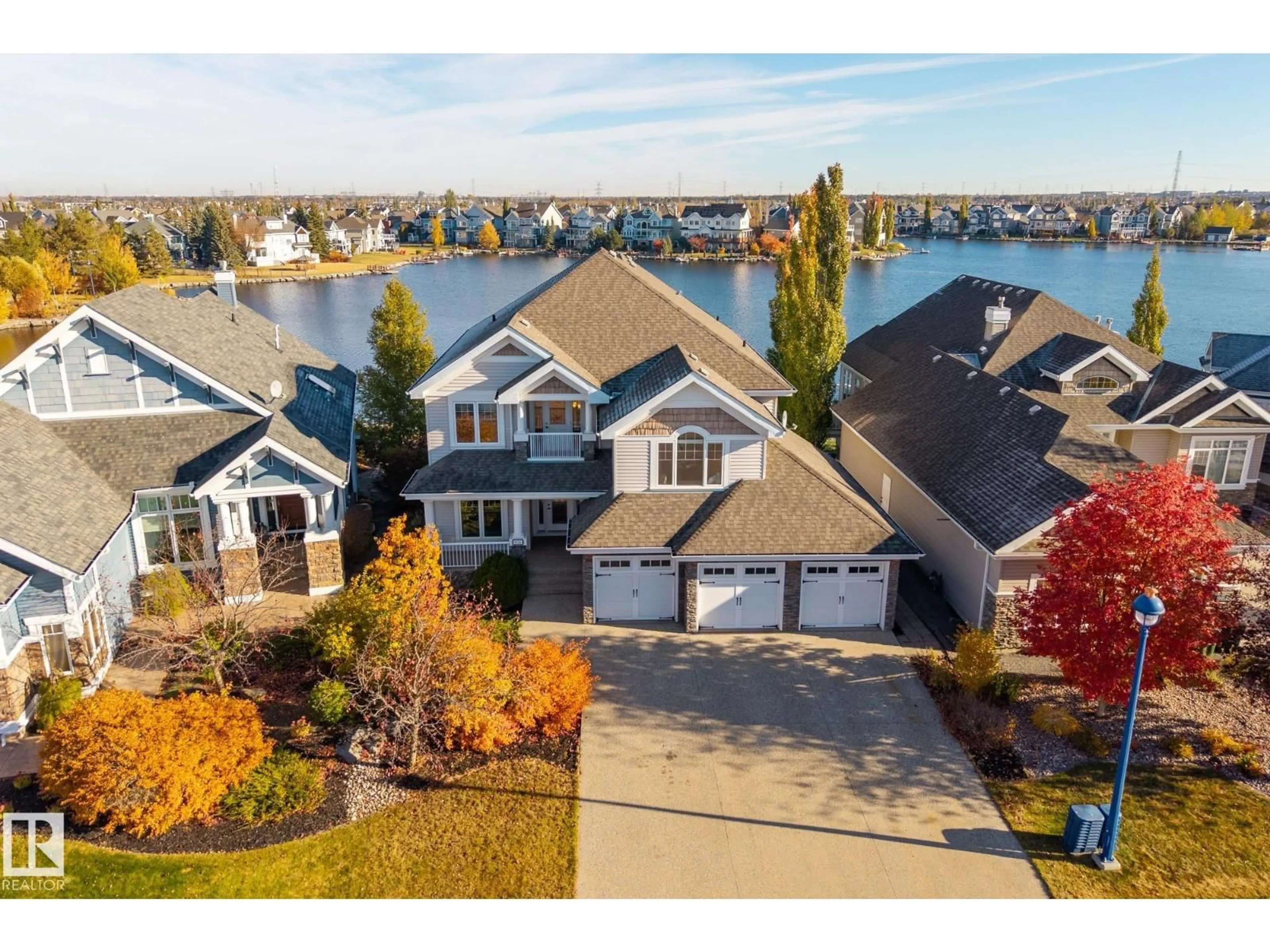A pic from outside/outdoor area/front of a property/back of a property/a pic from drone, water/lake/river/ocean view for 9016 16 AV, Edmonton Alberta T6X1B2
