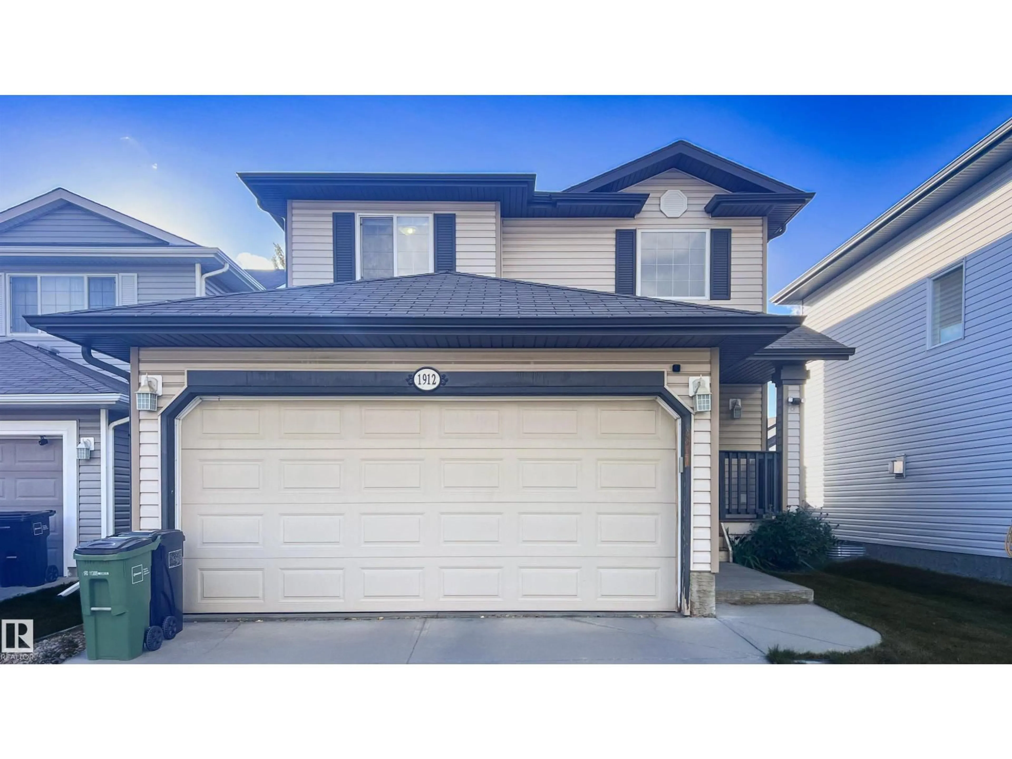 Unknown for 1912 HAMMOND PLACE NW, Edmonton Alberta T6M0K3