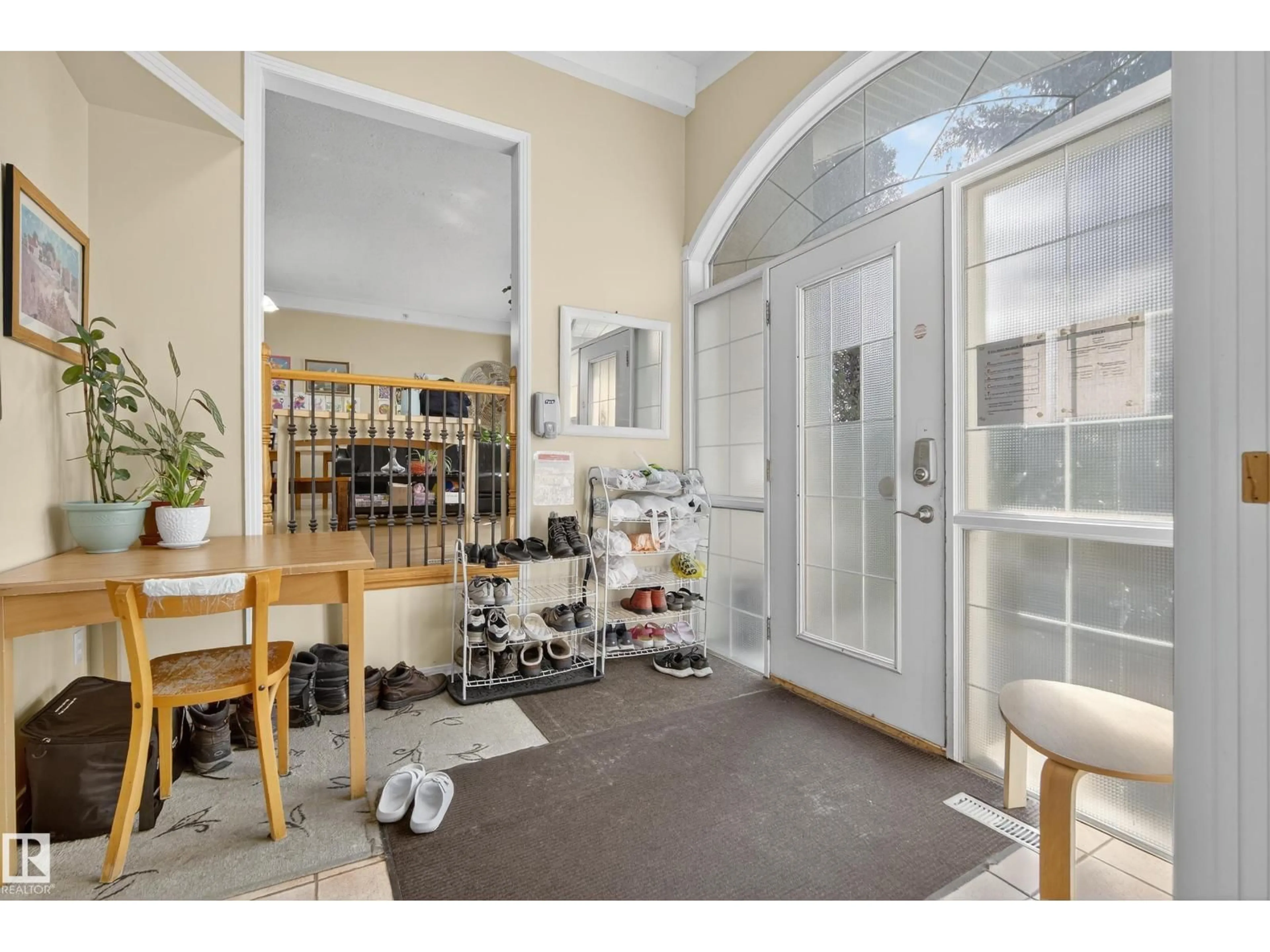 Indoor entryway for NW - 9823 142 ST, Edmonton Alberta T5N2N3
