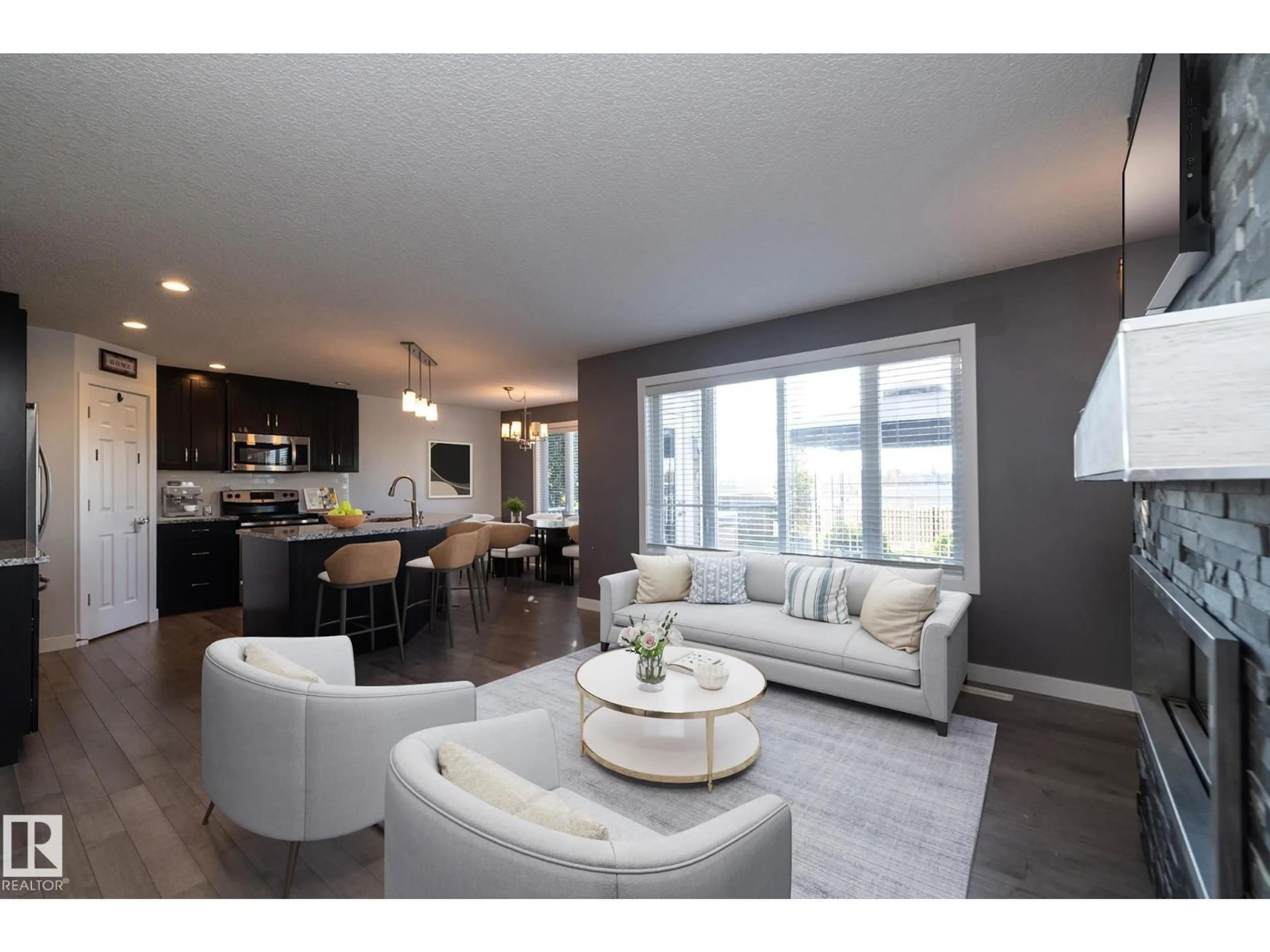 Living room with furniture, unknown for 894 OAKLAND BV, Devon Alberta T9G2E5