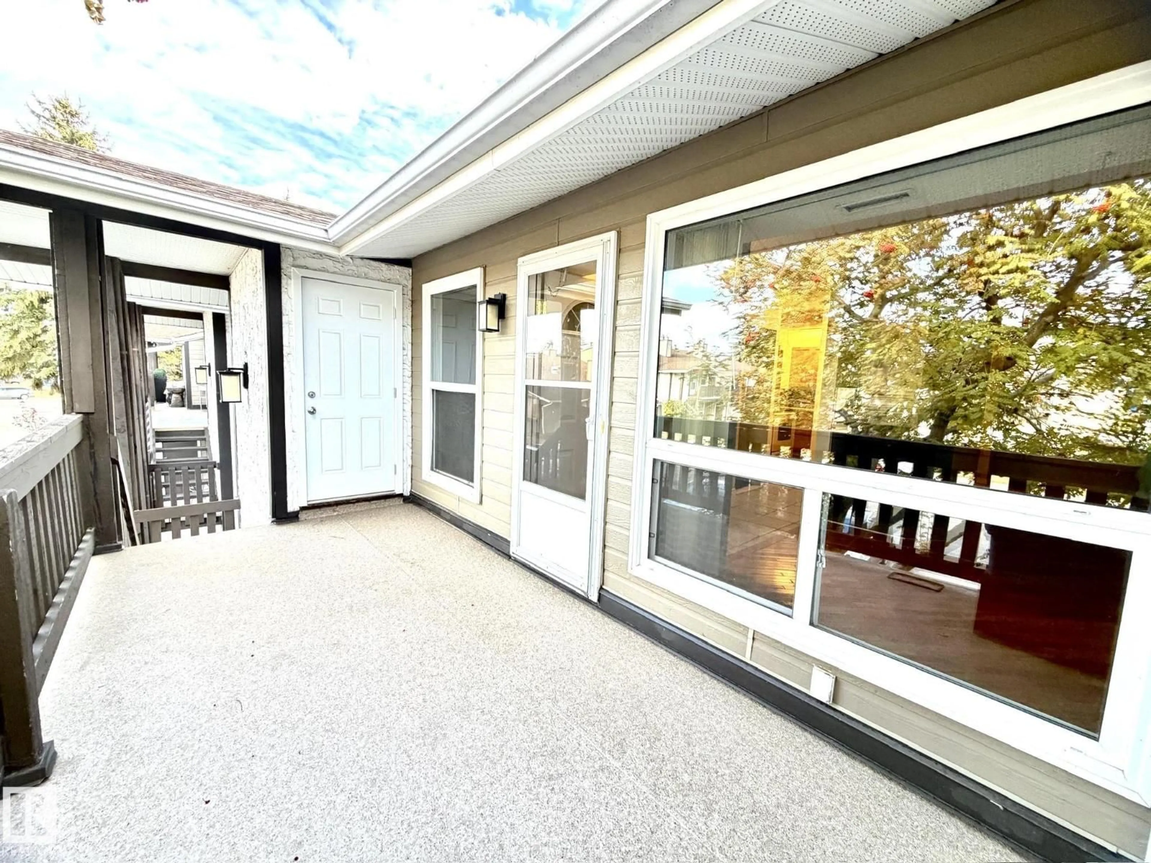 Patio, street for 1166 SADDLEBACK RD, Edmonton Alberta T6J4Z4