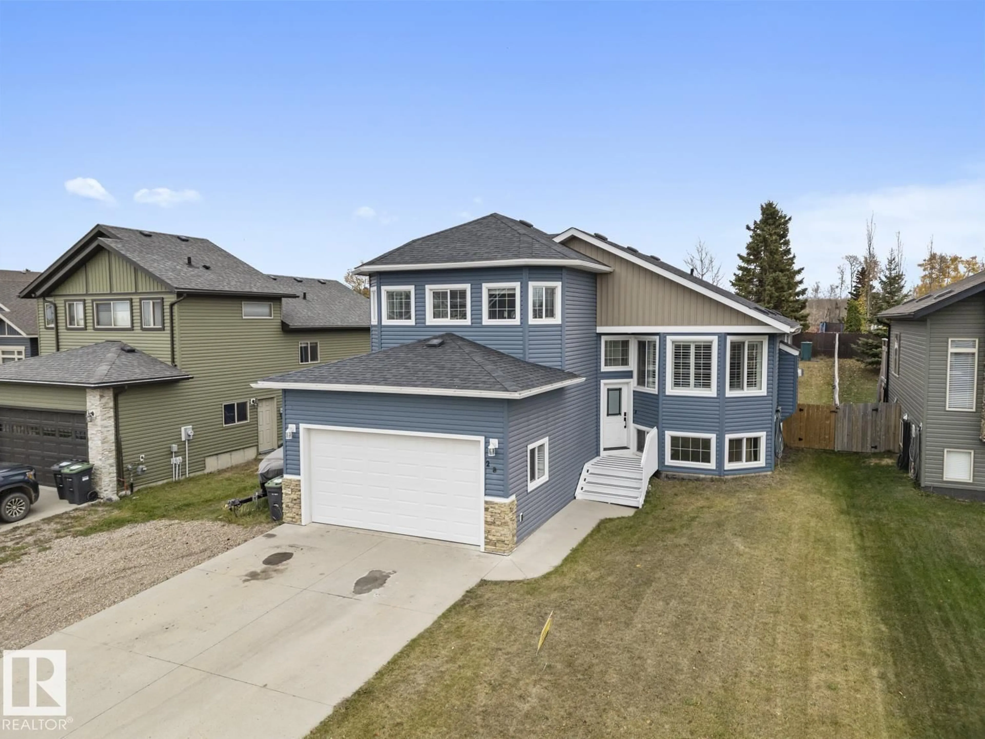 A pic from outside/outdoor area/front of a property/back of a property/a pic from drone, street for 28 FALCON RD, Cold Lake Alberta T9M0G4