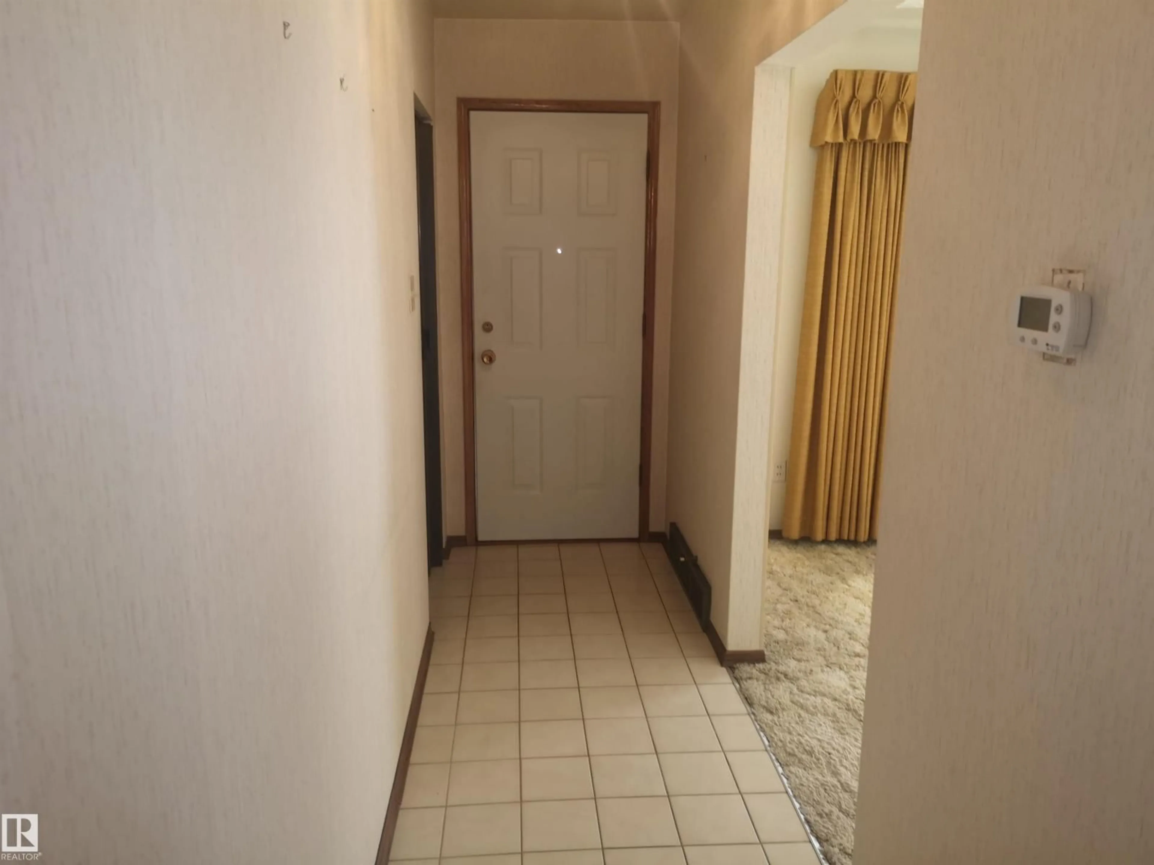 Unknown for 9636 63 AV, Edmonton Alberta T6E0G5