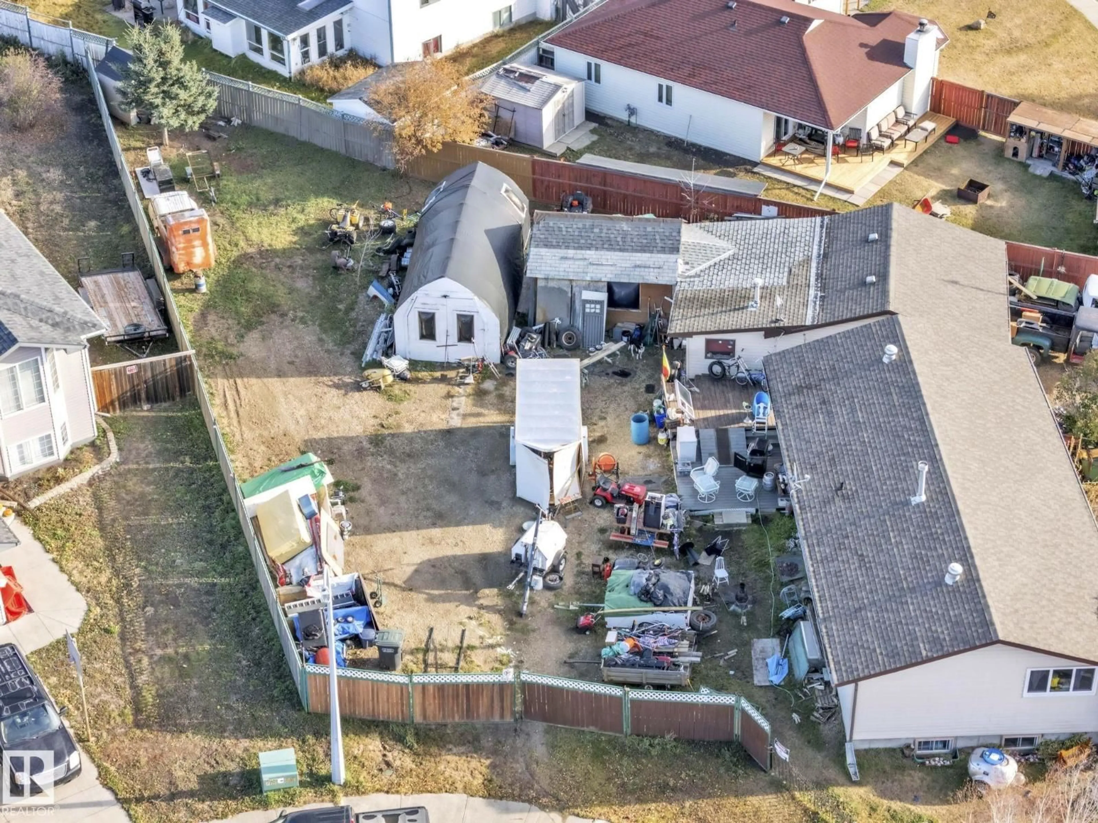 A pic from outside/outdoor area/front of a property/back of a property/a pic from drone, street for 5228 49 AV, Onoway Alberta T0E1V0