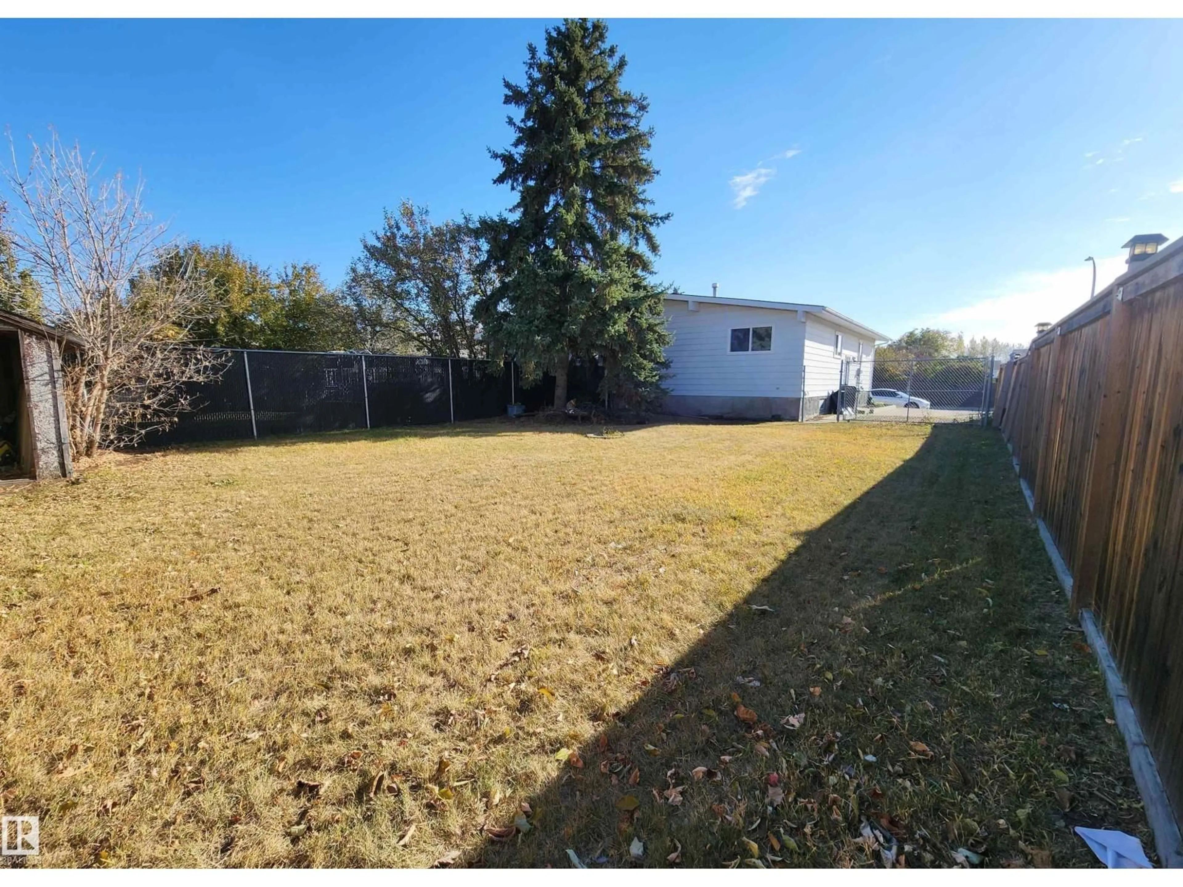 A pic from outside/outdoor area/front of a property/back of a property/a pic from drone, street for NW - 3014 132 AV, Edmonton Alberta T5A2Z1