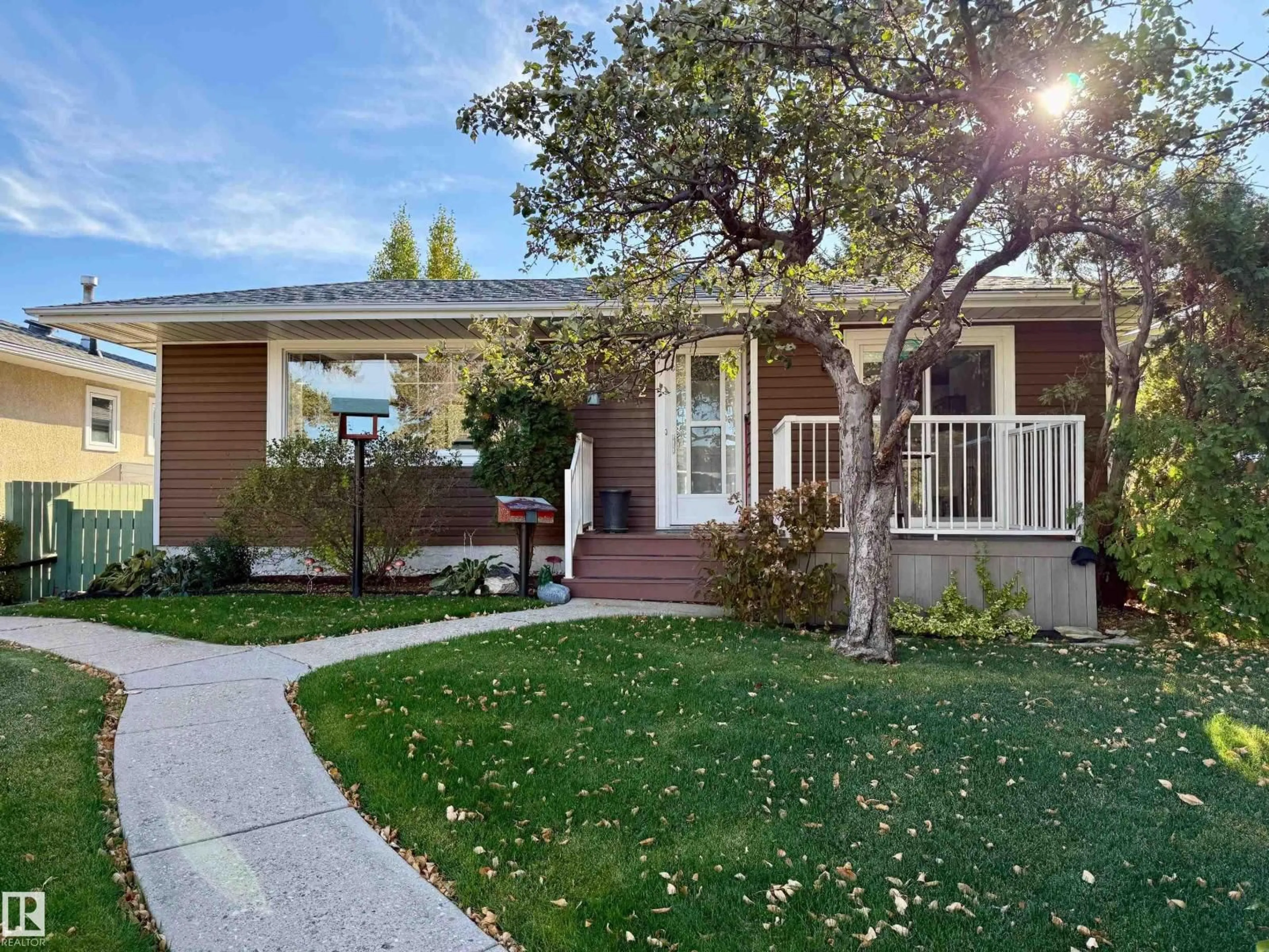 Home with vinyl exterior material, street for 2 ATHAPASKAN DR, Leduc Alberta T9E4K3