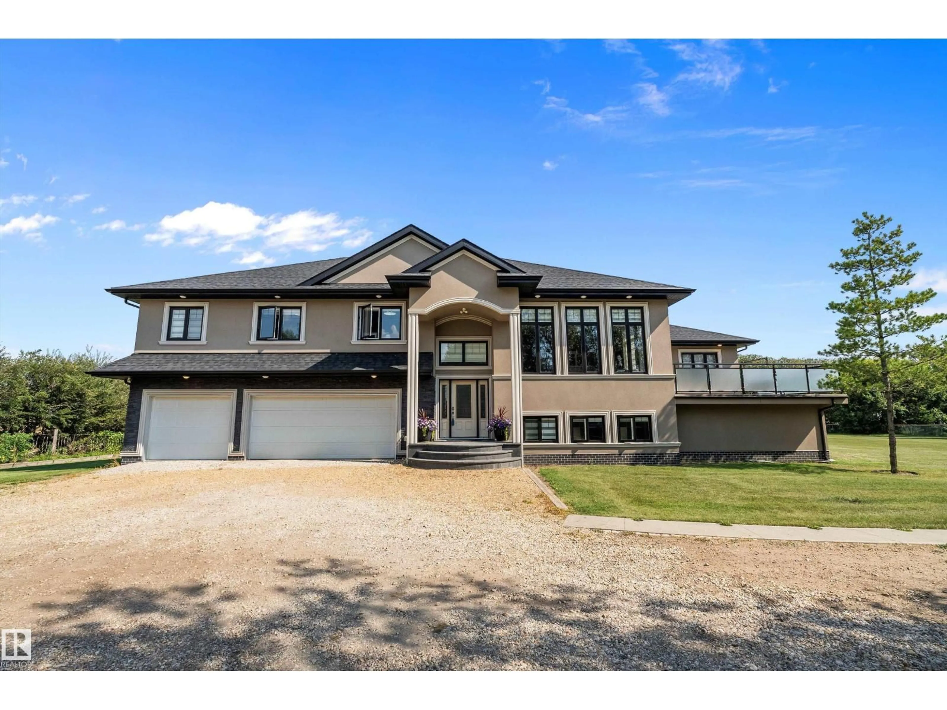 Home with vinyl exterior material, unknown for 9B - 54231 RANGE ROAD 250, Rural Sturgeon County Alberta T8T0C2
