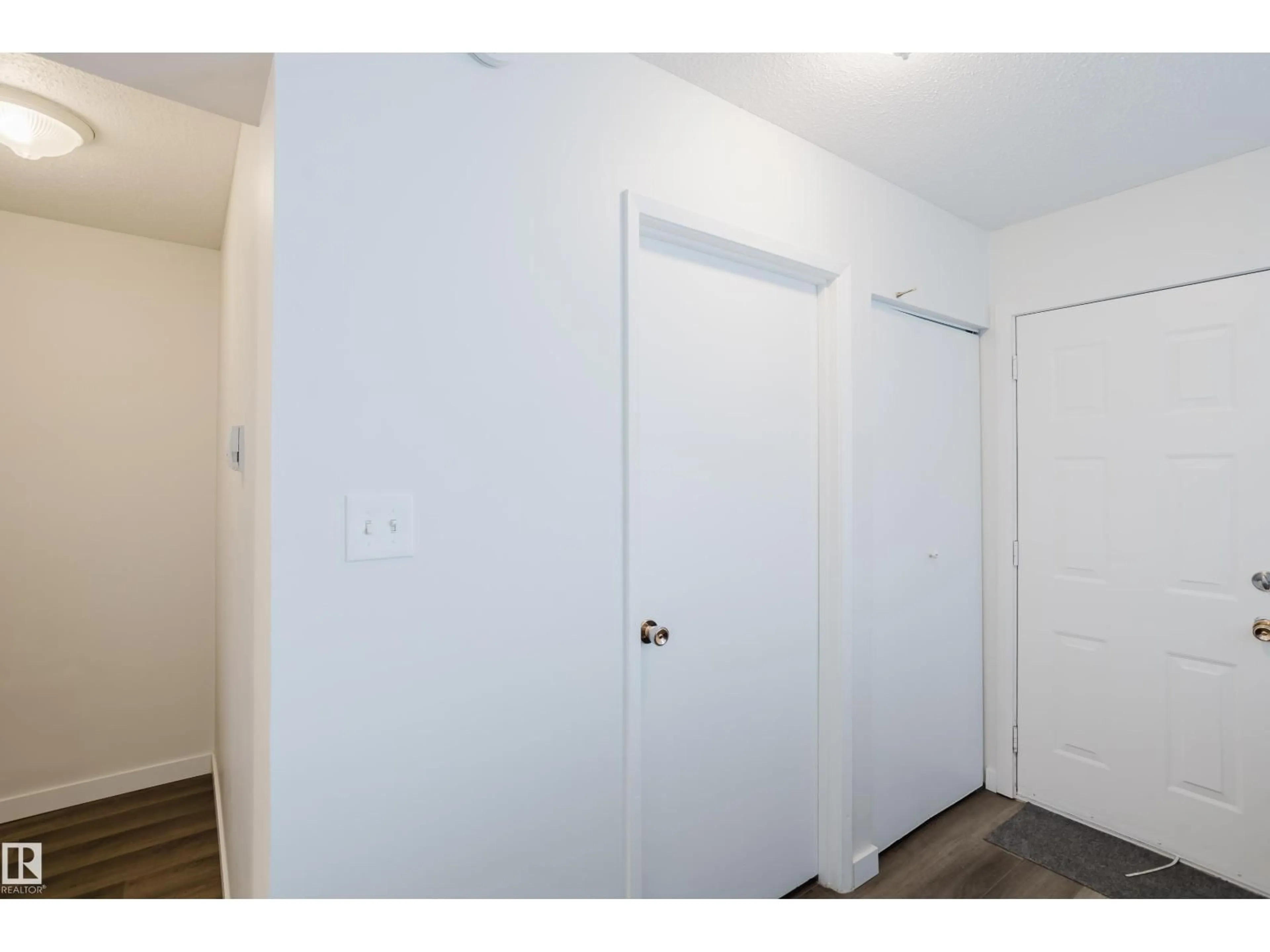 Unknown for 2908 116A AV, Edmonton Alberta T5W4R7