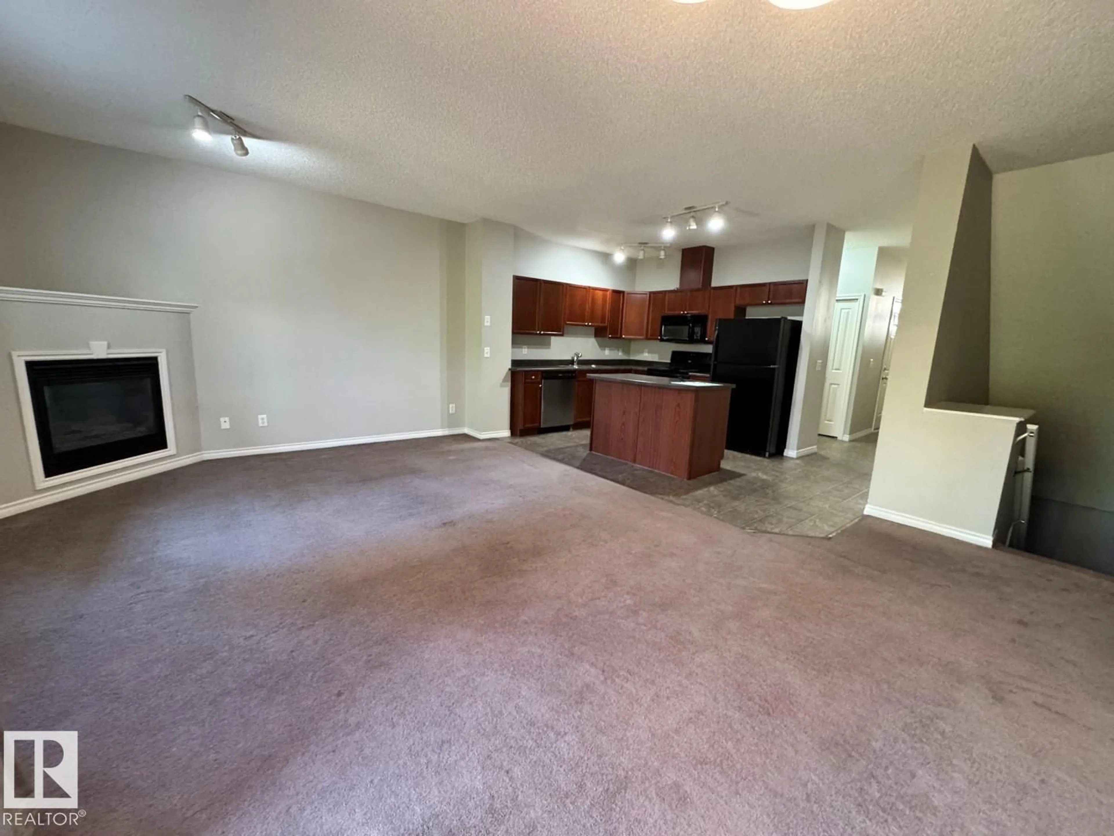 A pic of a room for #103 - 3010 33 AV, Edmonton Alberta T6T0C3