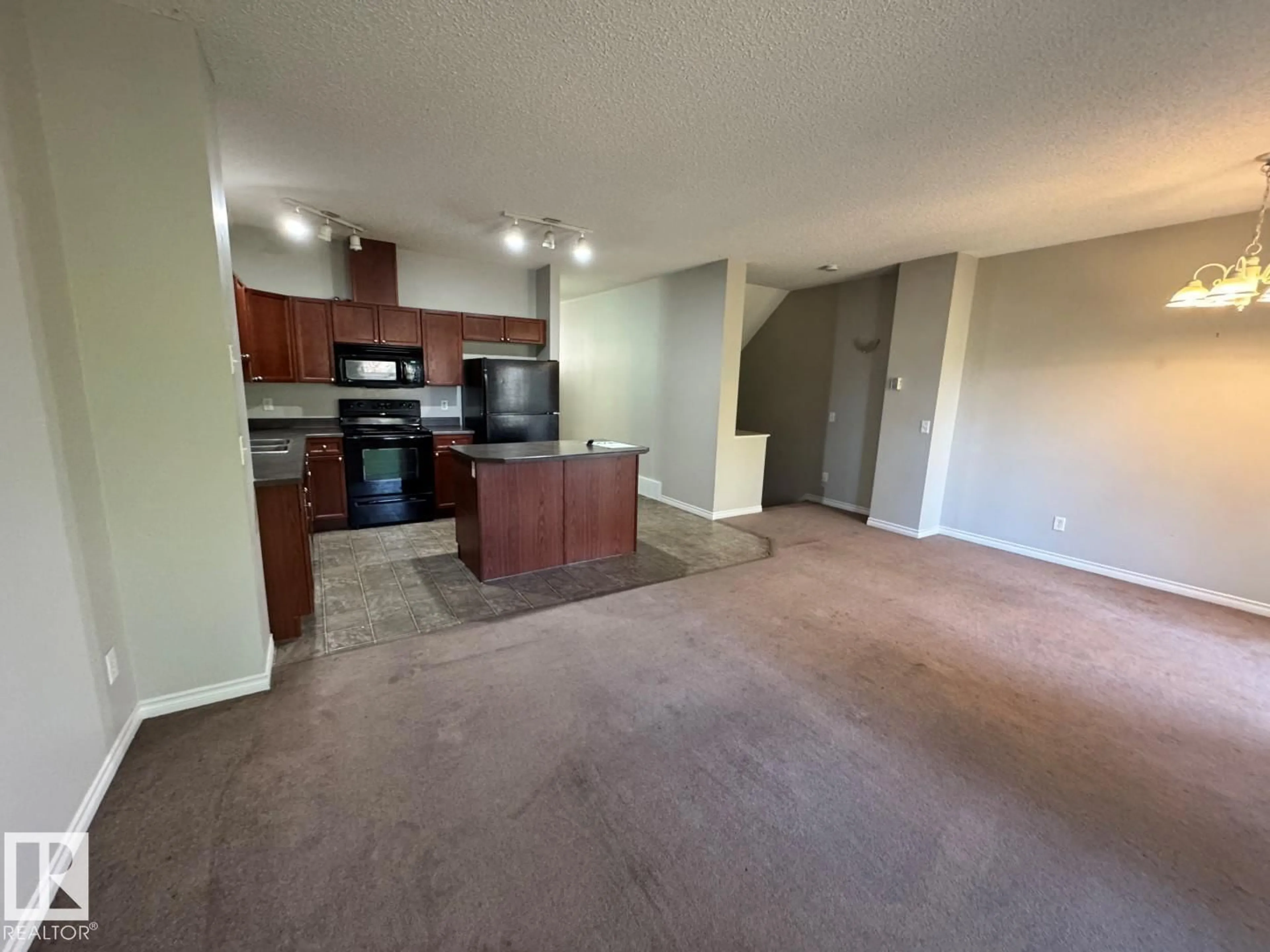 A pic of a room for #103 - 3010 33 AV, Edmonton Alberta T6T0C3