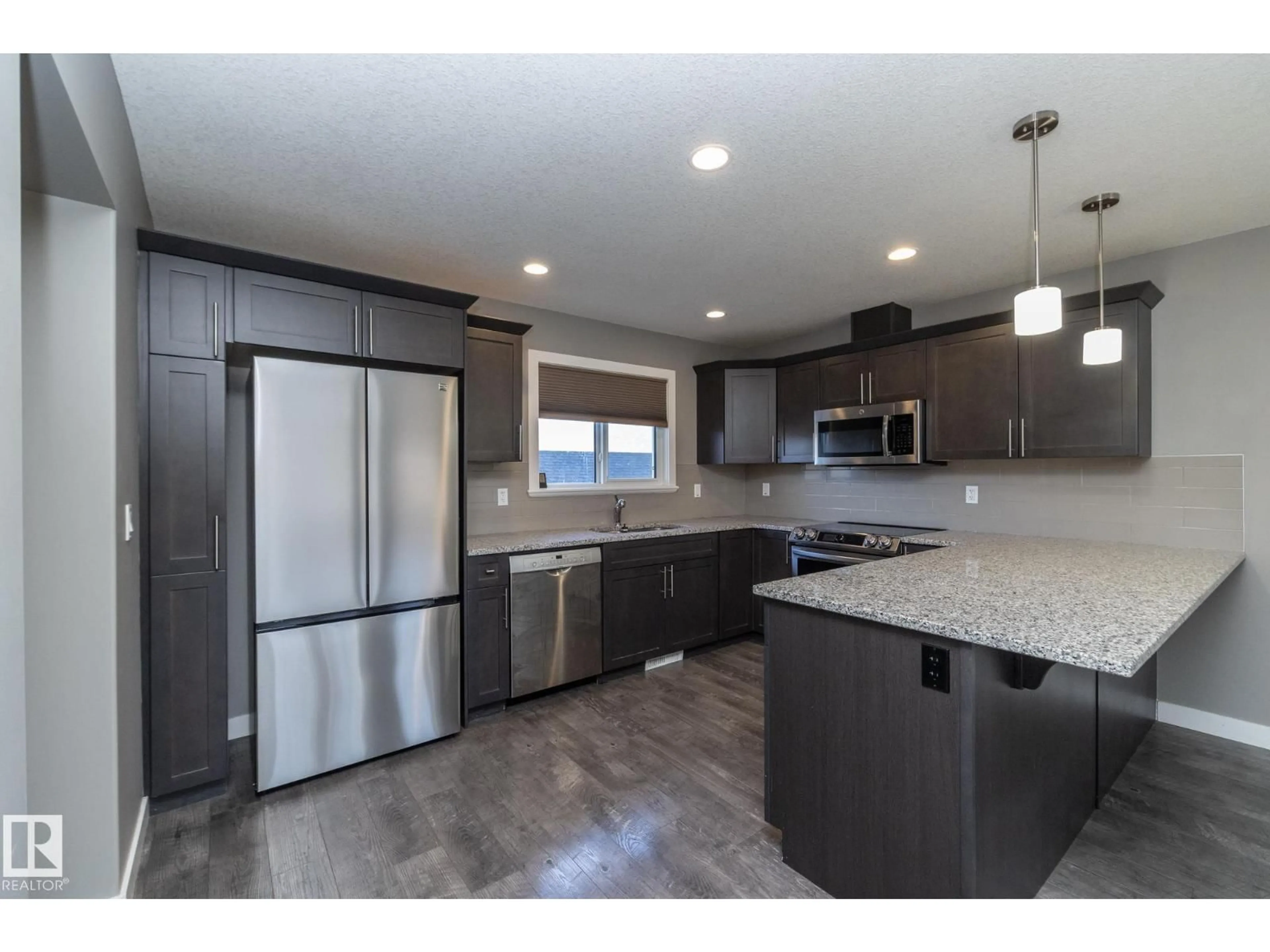 Open concept kitchen, unknown for 386 ROTH ST, Leduc Alberta T9E0S6