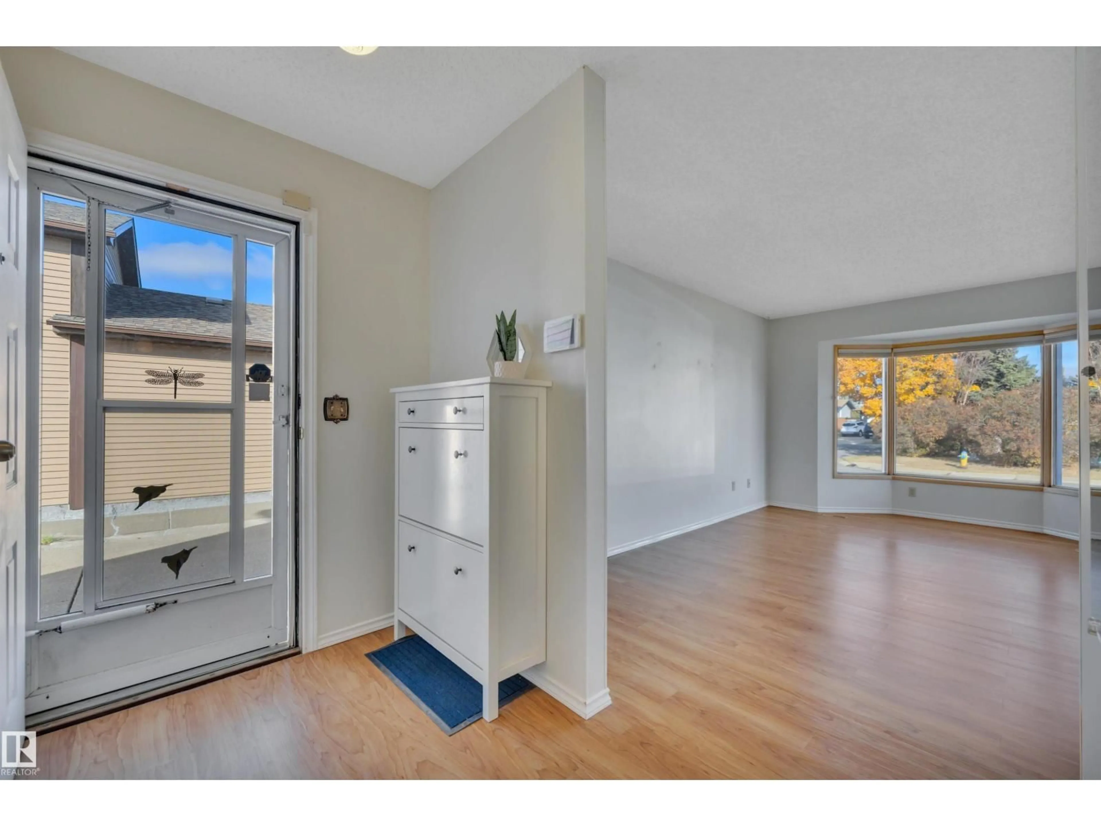 Indoor entryway for 9131 175 AV, Edmonton Alberta T5Z2M3