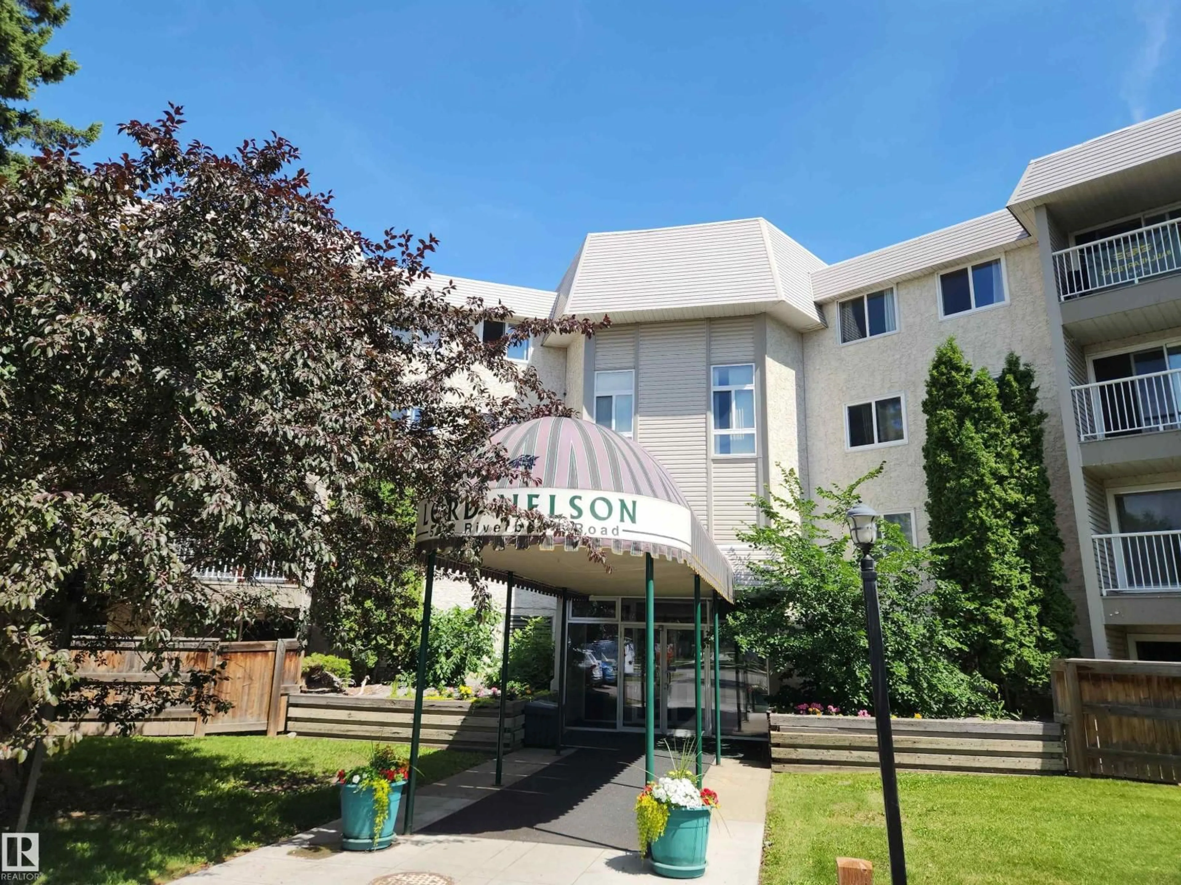 Indoor foyer for #224 - 5125 RIVERBEND RD, Edmonton Alberta T6H5K5