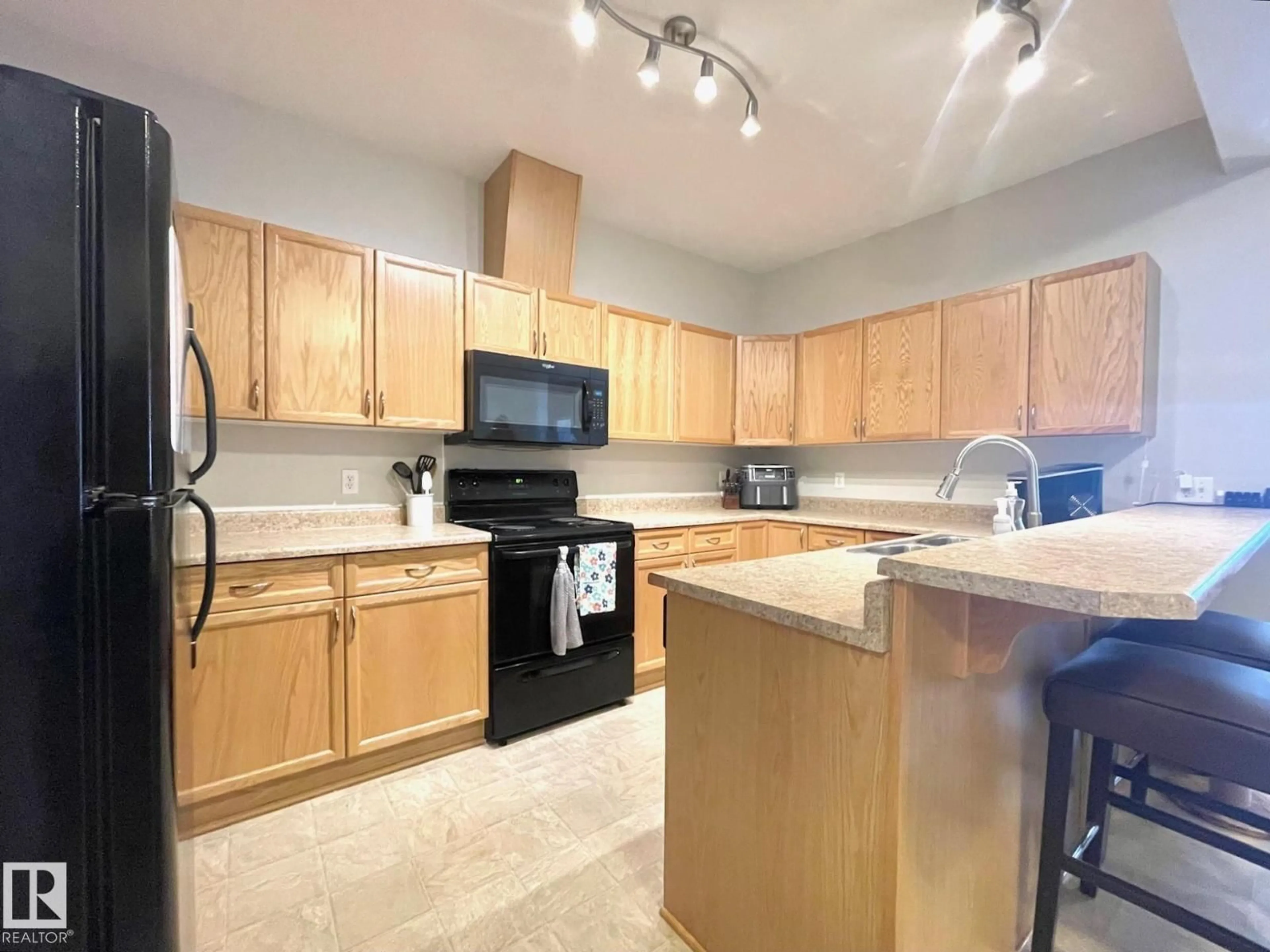 Standard kitchen, unknown for #407 - 4304 139 AV, Edmonton Alberta T5Y0H6