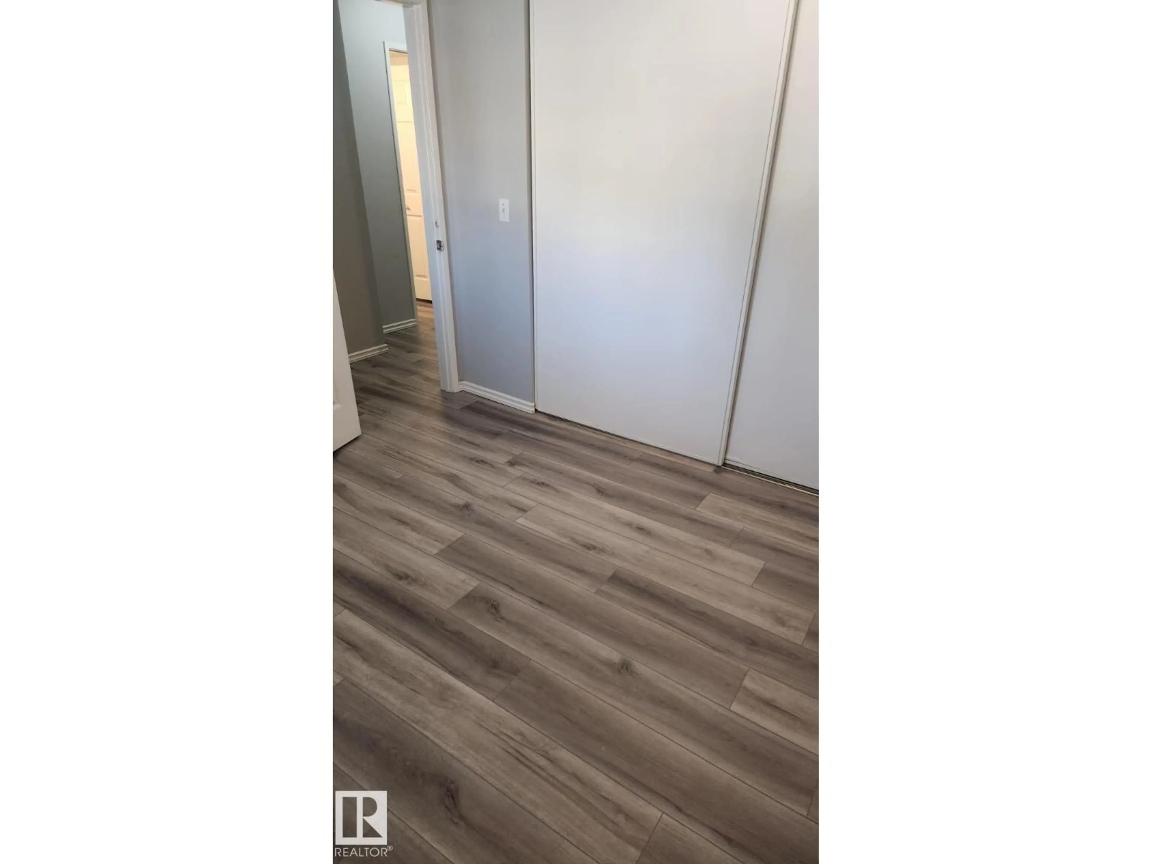 A pic of a room for #201 - 379 WOODBRIDGE WY, Sherwood Park Alberta T8A4G3