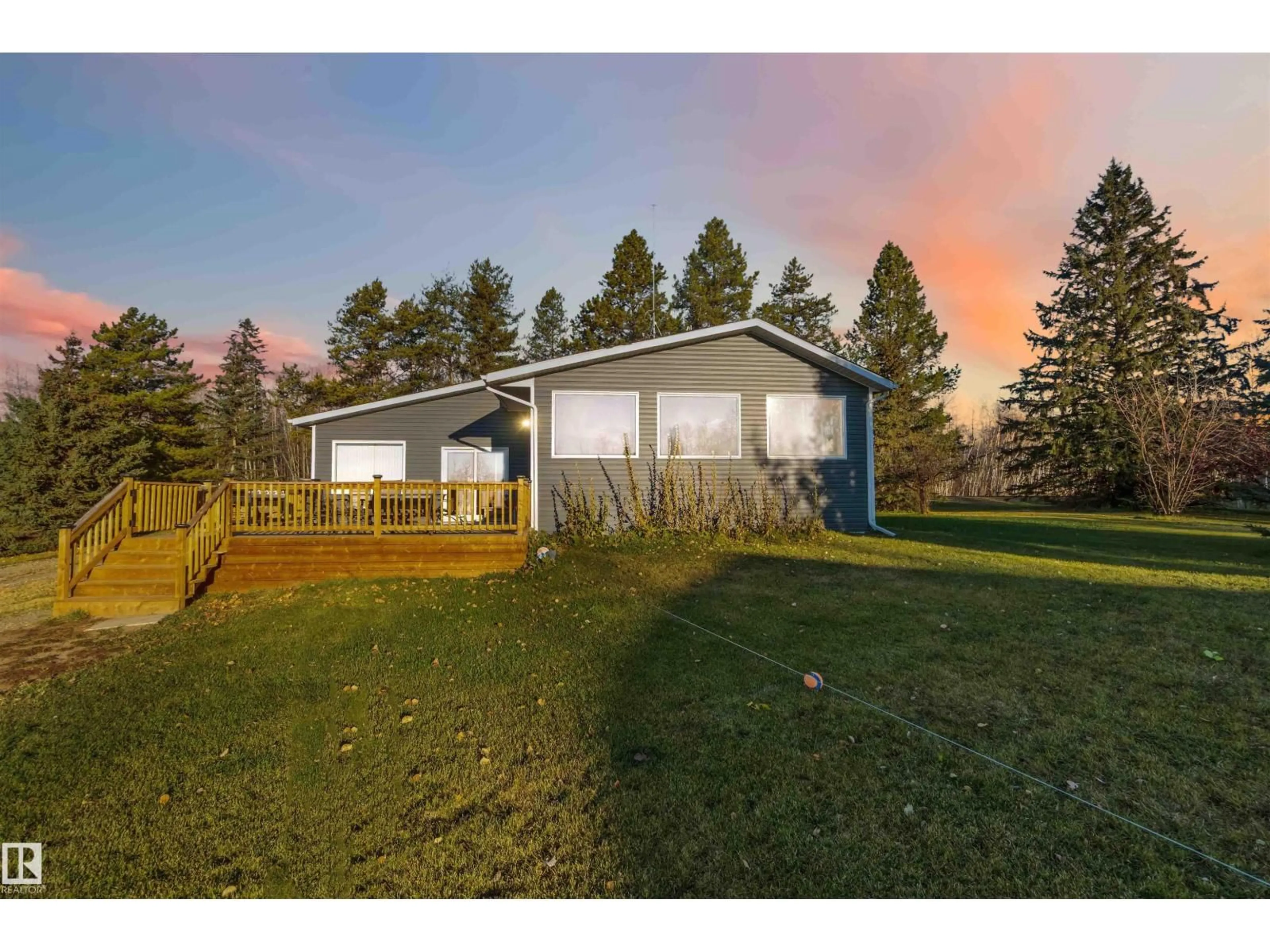 A pic from outside/outdoor area/front of a property/back of a property/a pic from drone, unknown for 6209 HWY 633, Rural Lac Ste. Anne County Alberta T0E0L0
