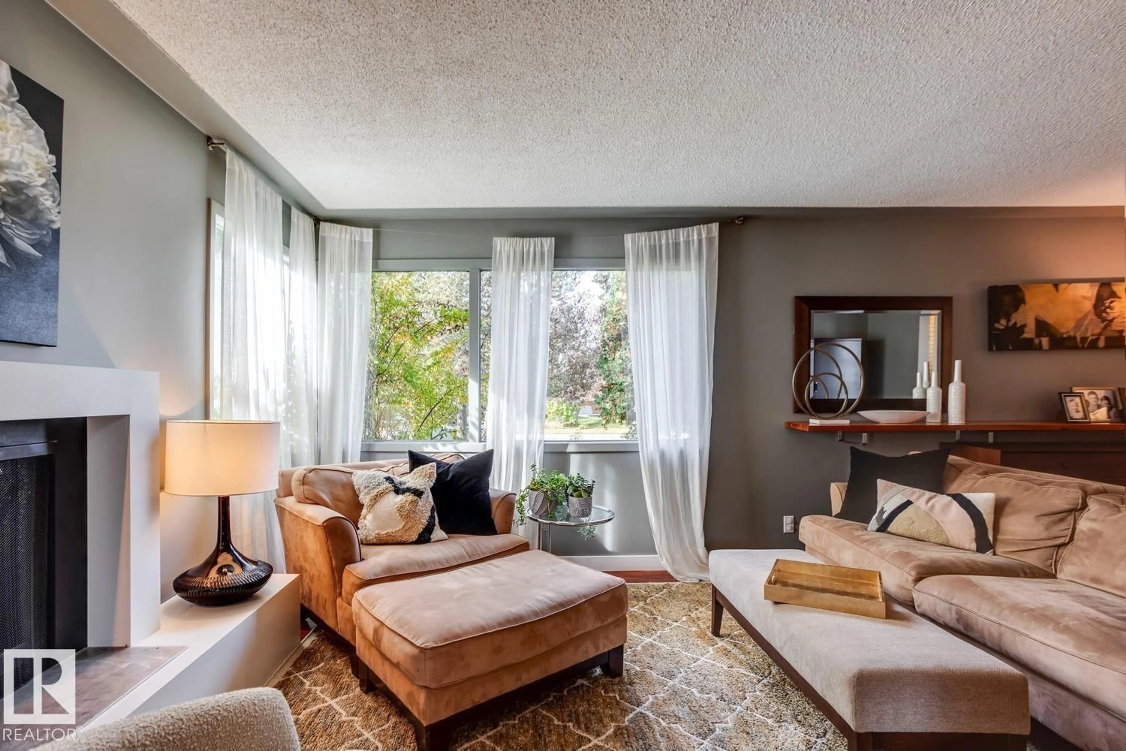 Living room with furniture, unknown for NW - 4907 114B ST, Edmonton Alberta T6H3N2