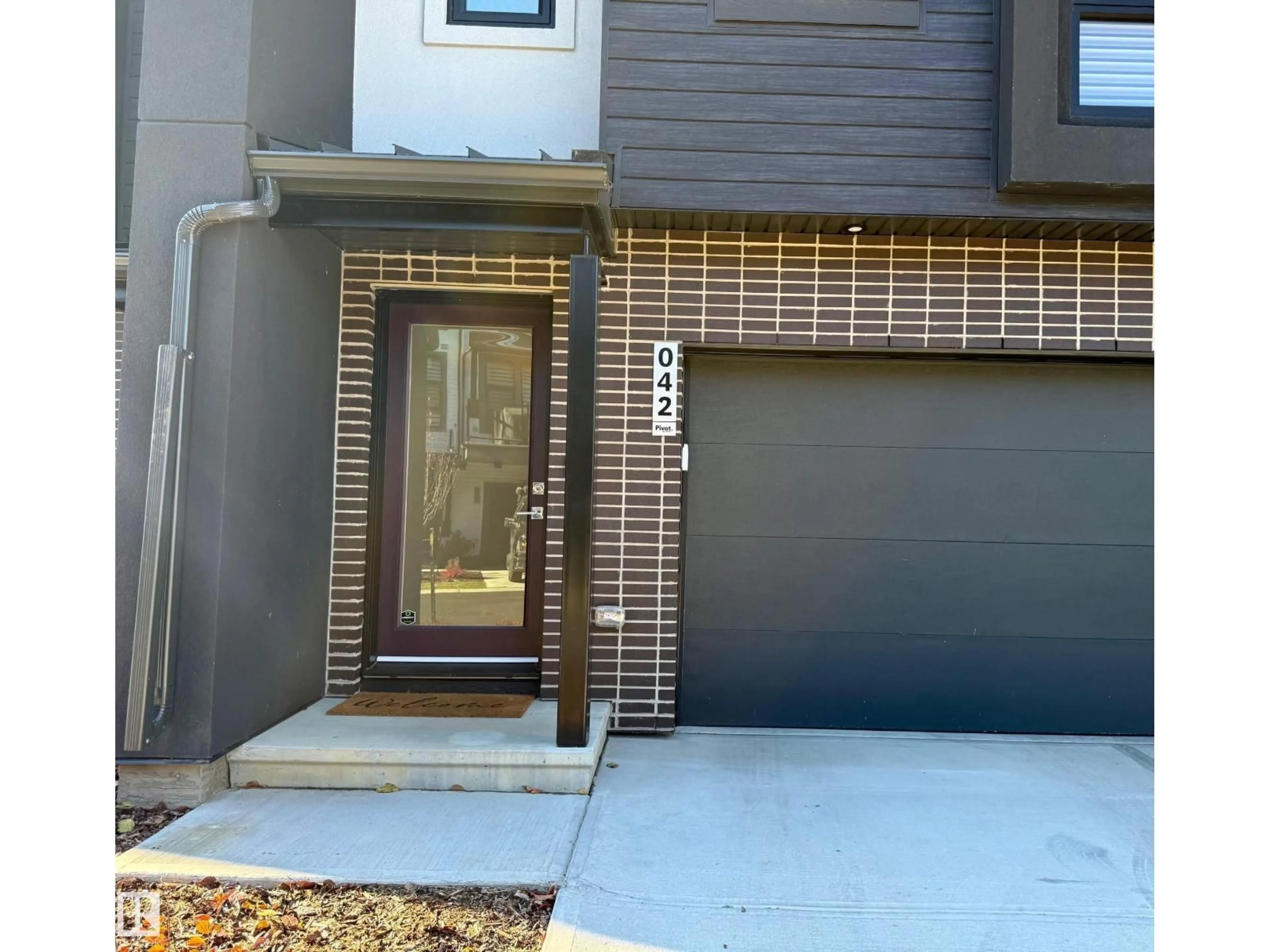 Home with brick exterior material, street for #42 - 1304 RUTHERFORD RD, Edmonton Alberta T6W0B4