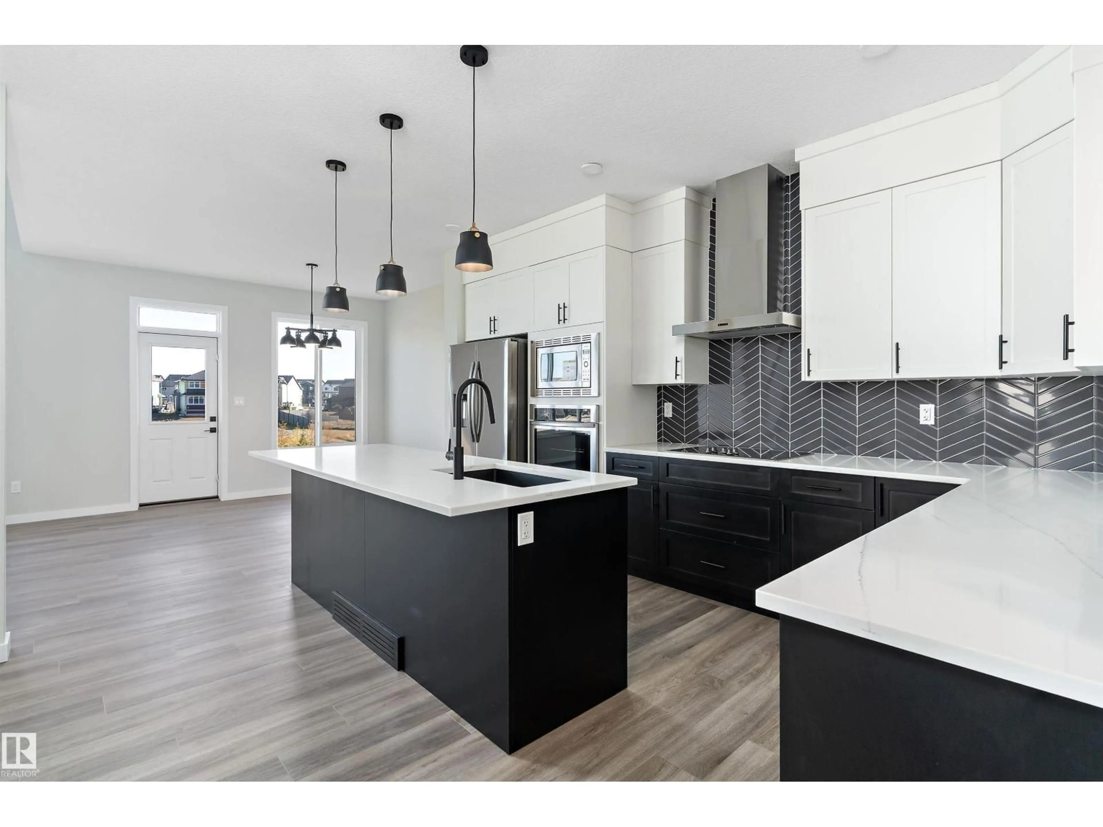 Open concept kitchen, unknown for 4777 KINNEY RD, Edmonton Alberta T6W5G4