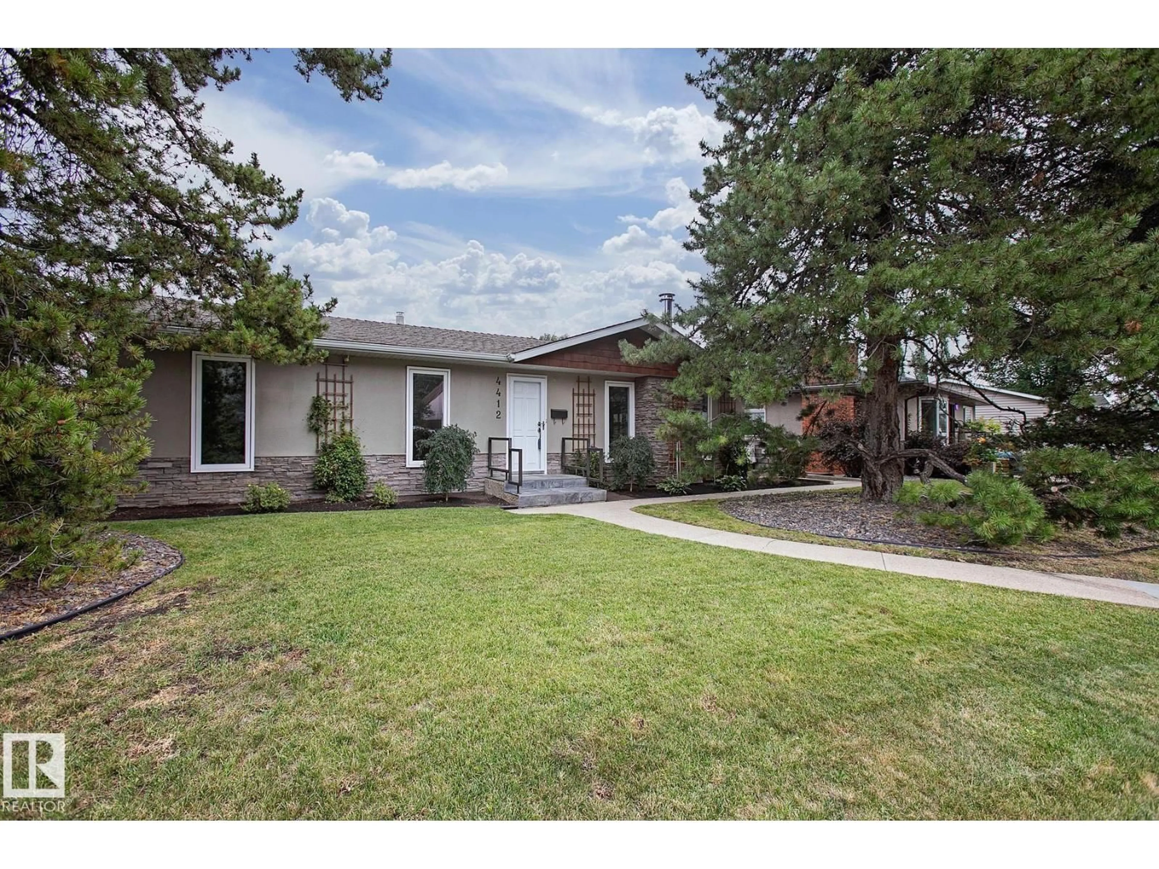 Unknown for 4412 107 AV, Edmonton Alberta T6A1J5