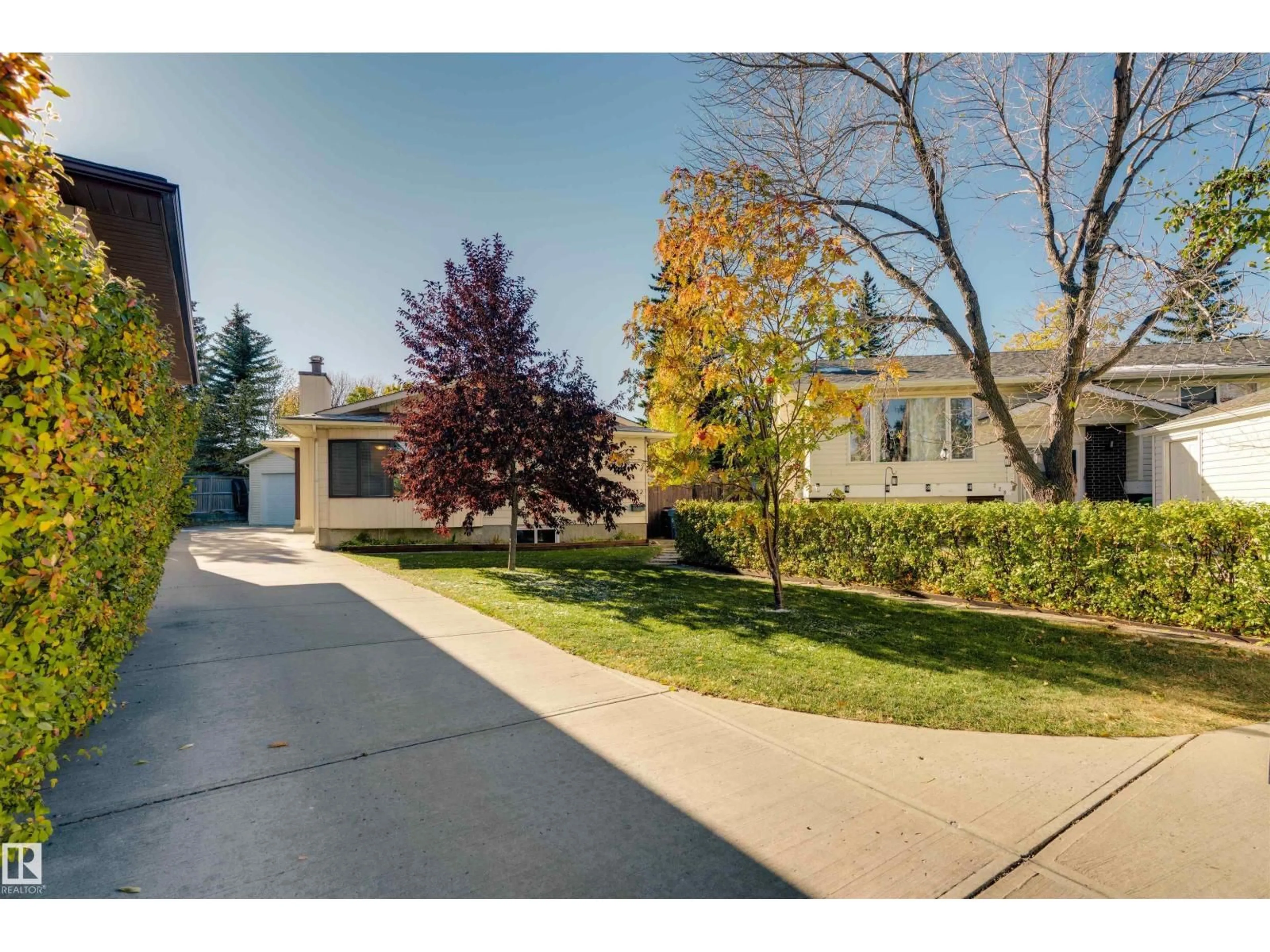 Unknown for 232 RACHVIEW PL, Calgary Alberta T4G1R7
