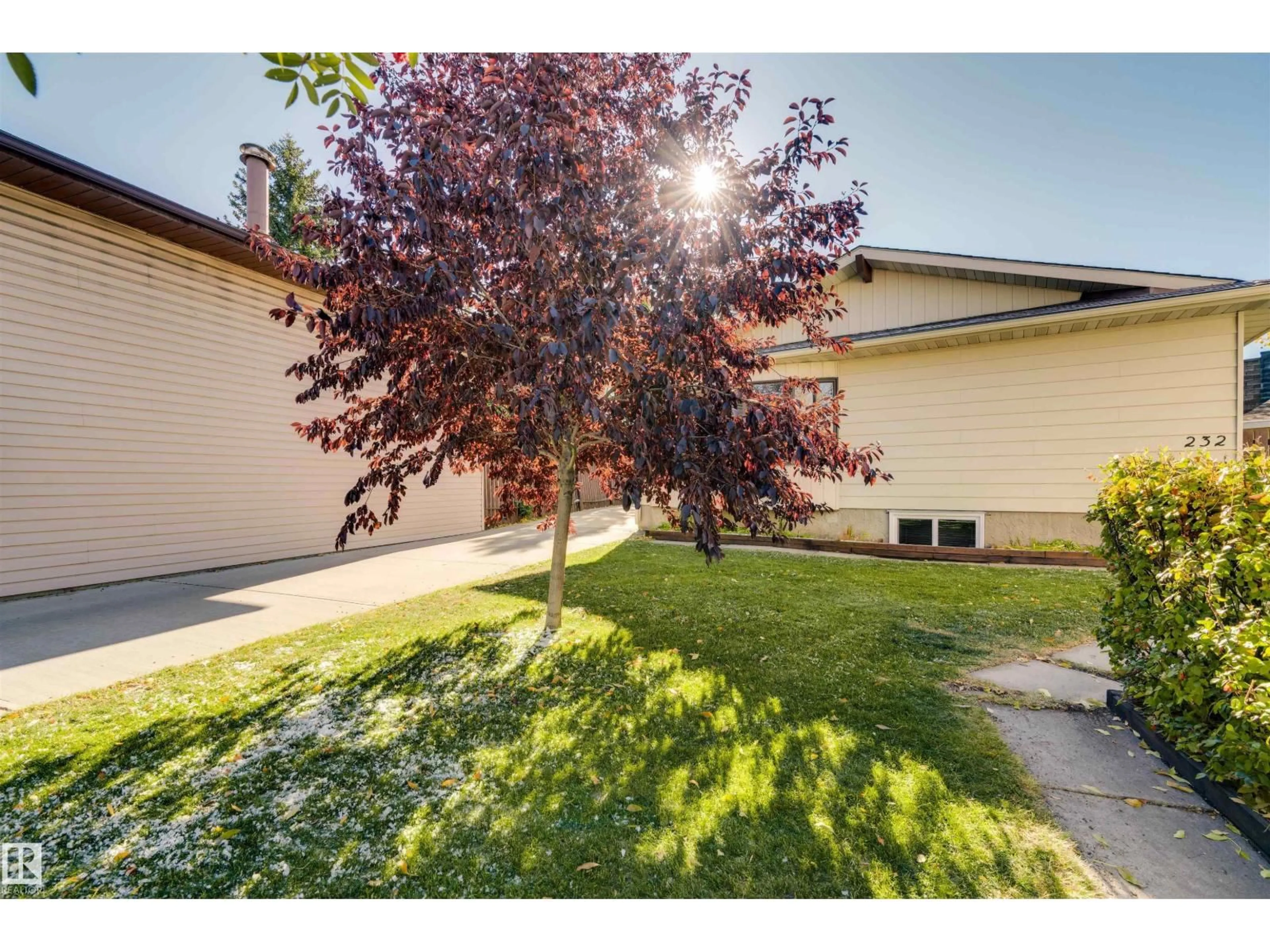 Unknown for 232 RACHVIEW PL, Calgary Alberta T4G1R7