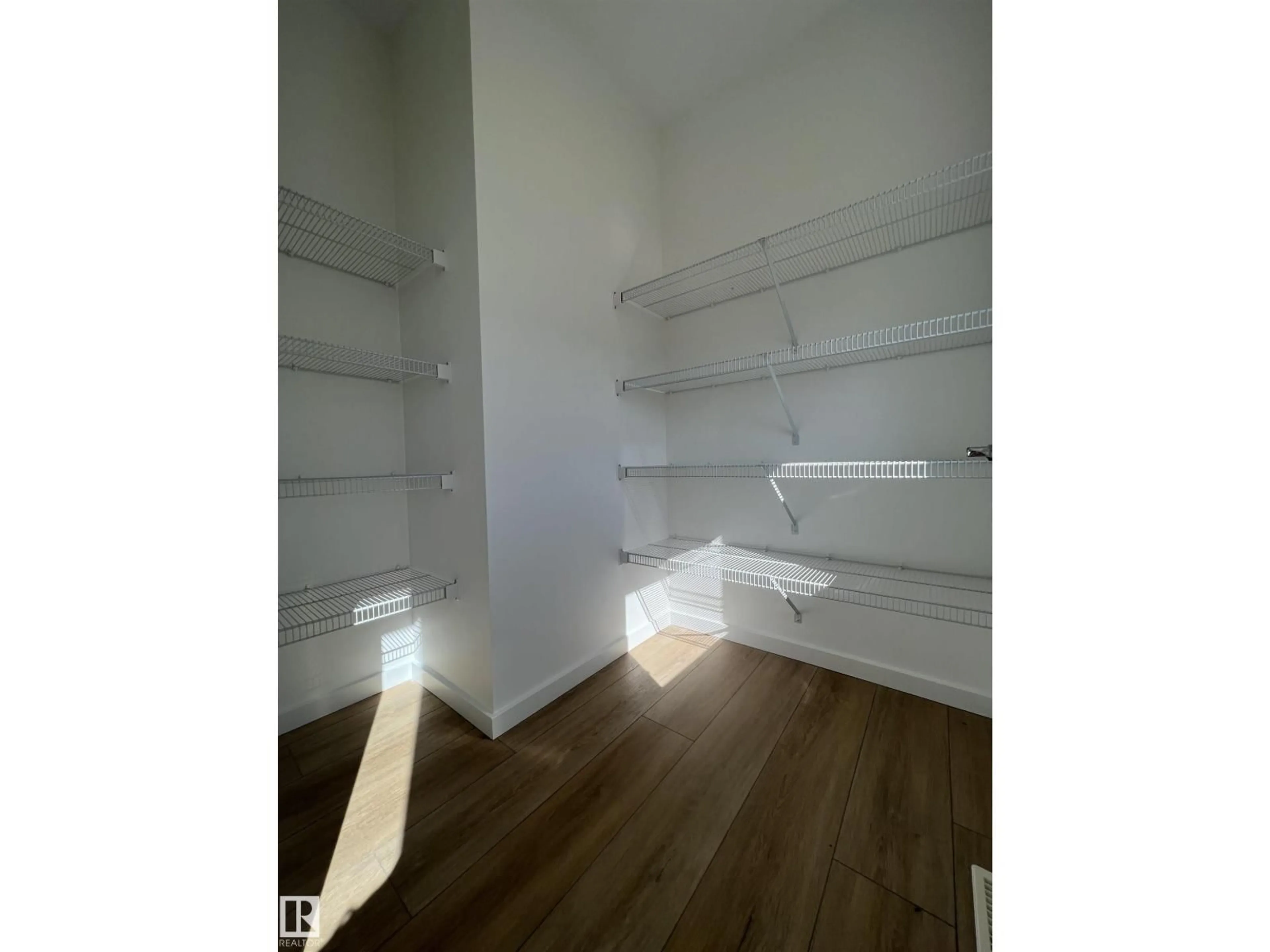 A pic of a room for 5 - 4 RONDEAU DR, St. Albert Alberta T8N7X8