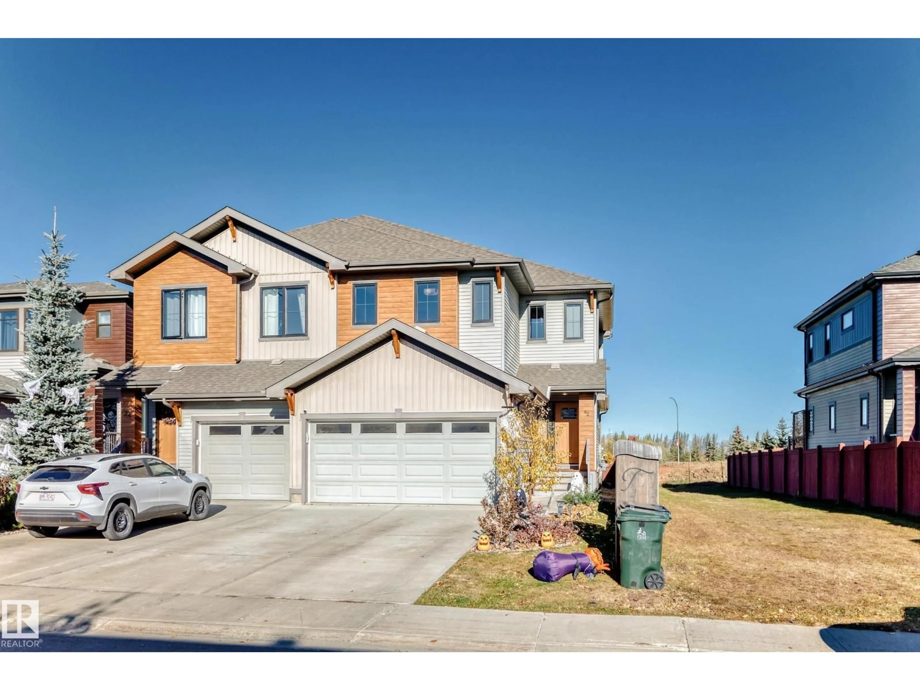 Home with brick exterior material, street for 82 TRIBUTE CM, Spruce Grove Alberta T7X0W6