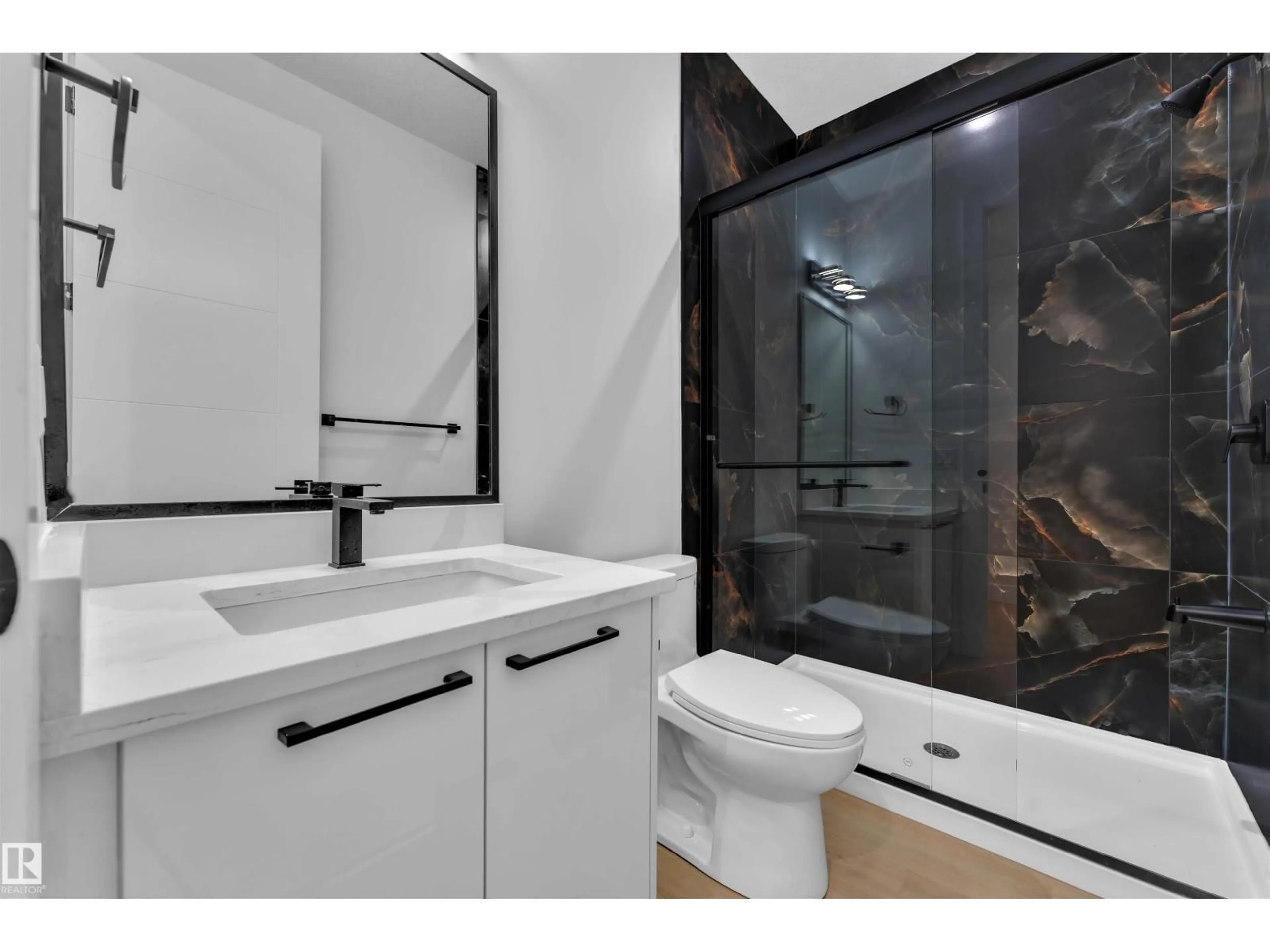 Standard bathroom, ceramic/tile floor for NE - 6310 20 ST, Rural Leduc County Alberta T4X3C9