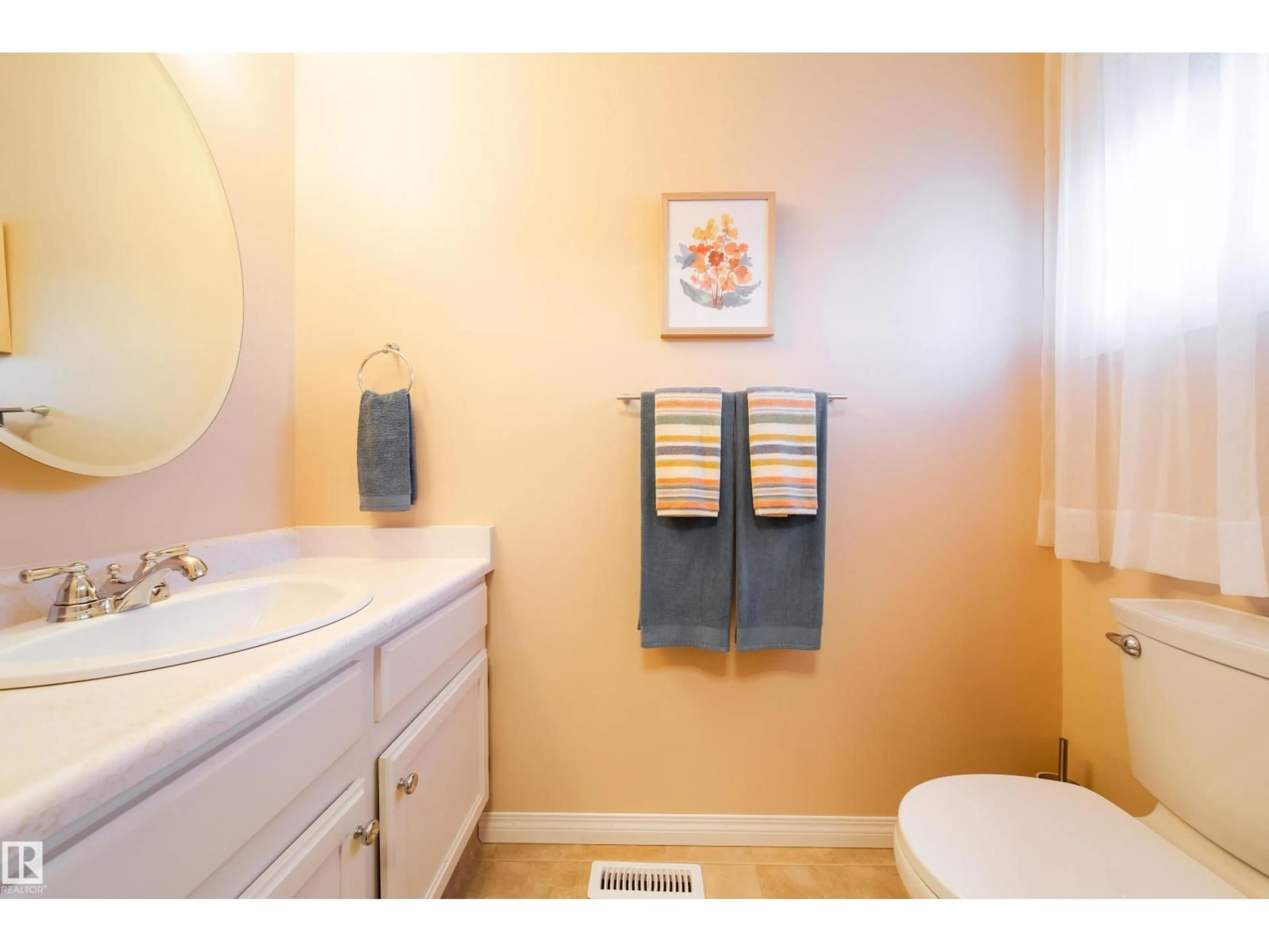 Standard bathroom, ceramic/tile floor for #109 - 16725 106 ST, Edmonton Alberta T5X5G5